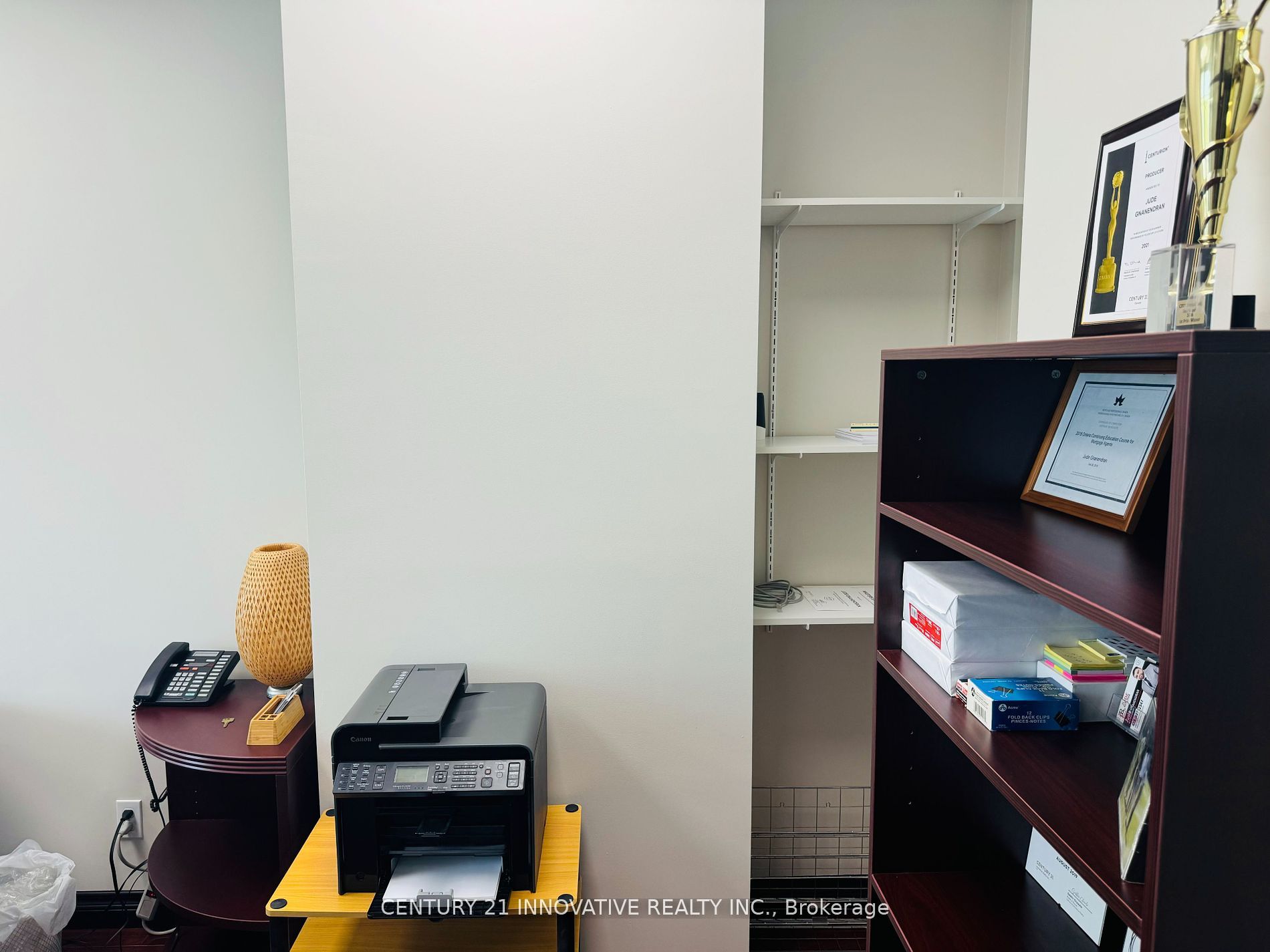 #209 - 1585 Markham Road Property Photo 6