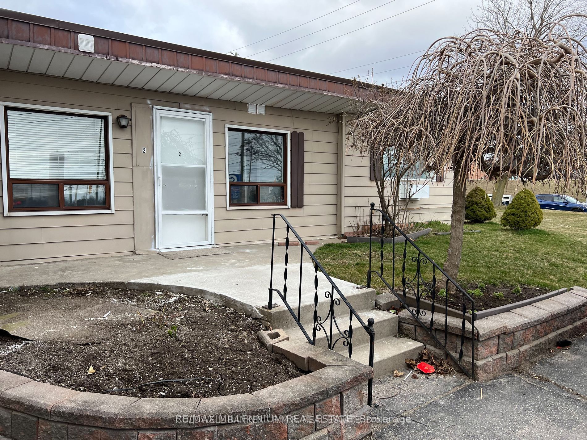 1396 Wilson Road N 2 Property Photo 1