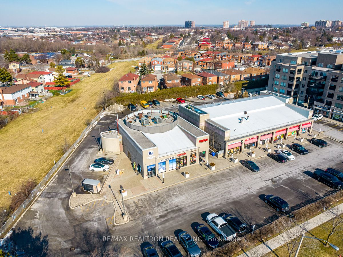 #56-66 - 5780 Sheppard Avenue Property Photo 10