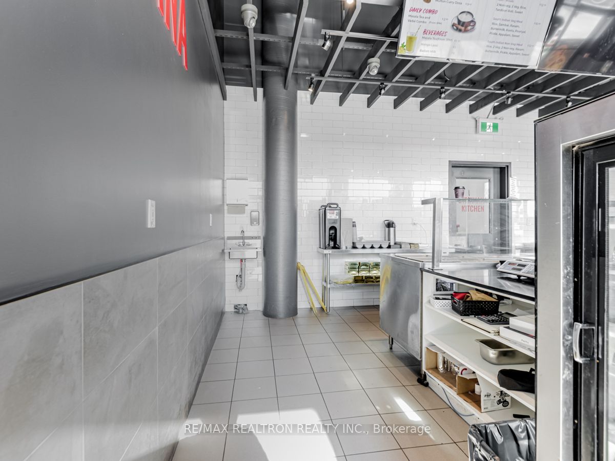 #56-66 - 5780 Sheppard Avenue Property Photo 14