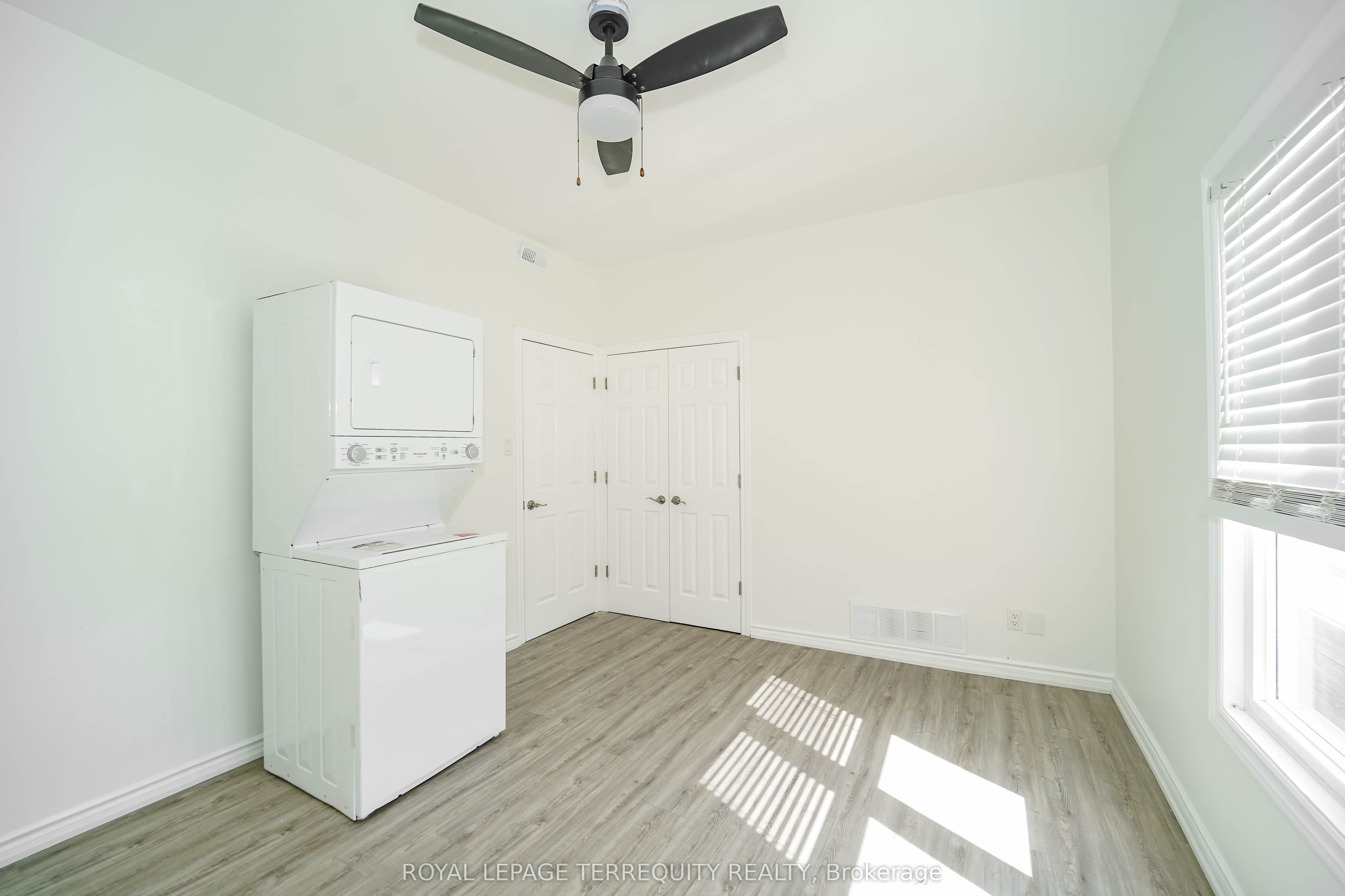 7 Brimley Road S 1 Property Photo 13