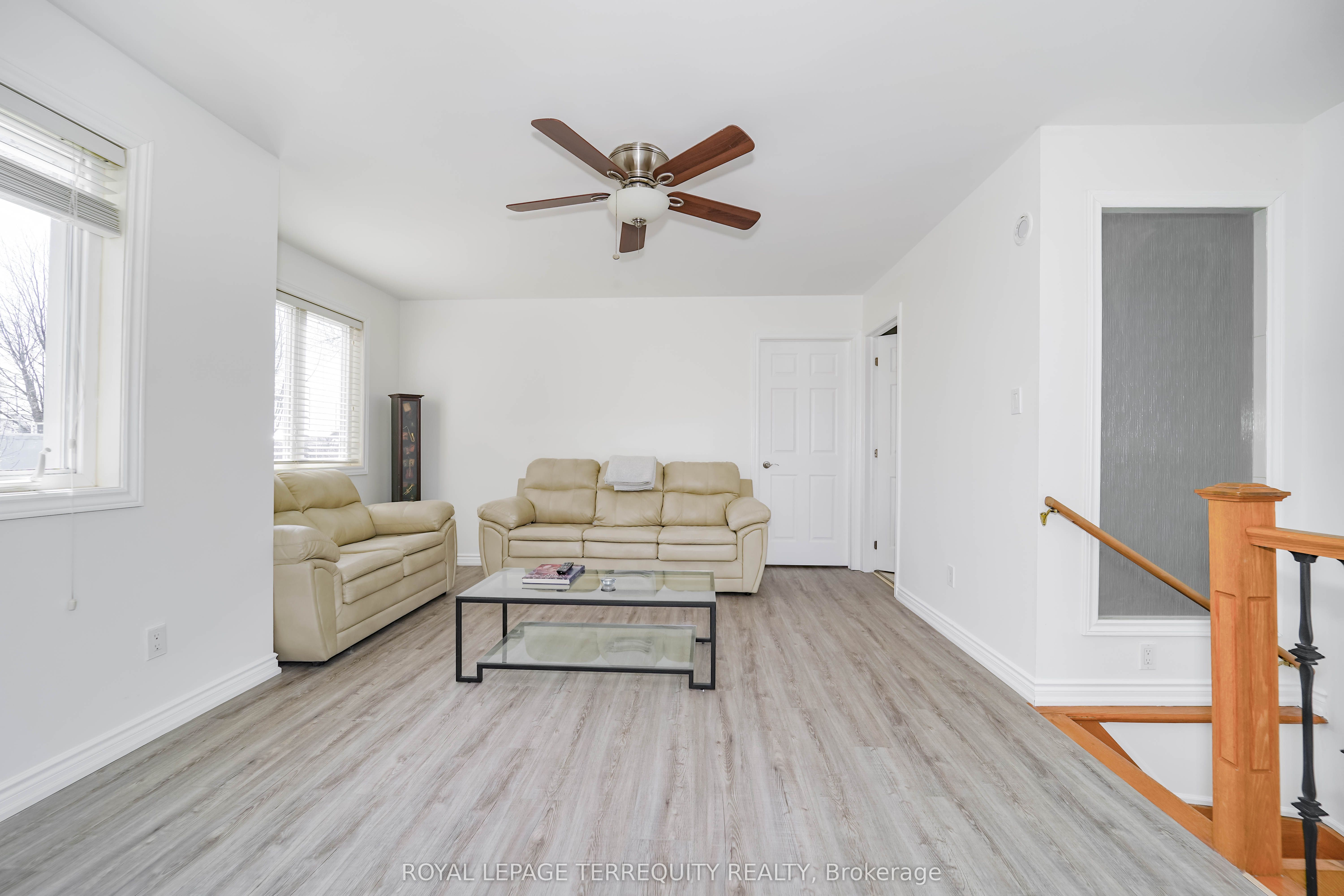 7 Brimley Road S 1 Property Photo 17