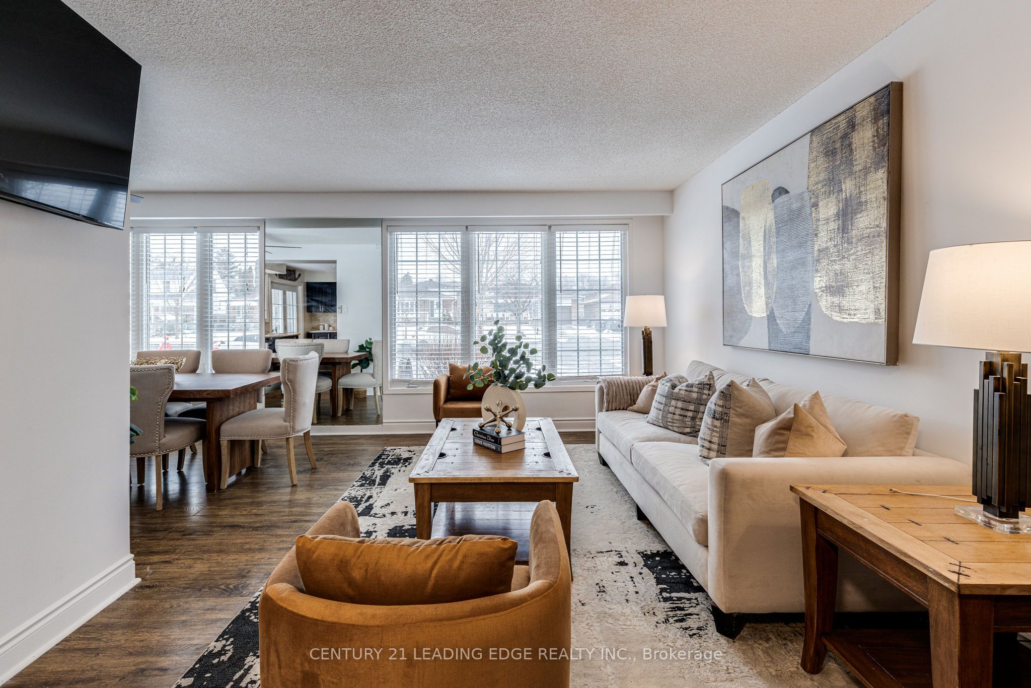 516 Scarborough Golfclub Road Property Photo 2