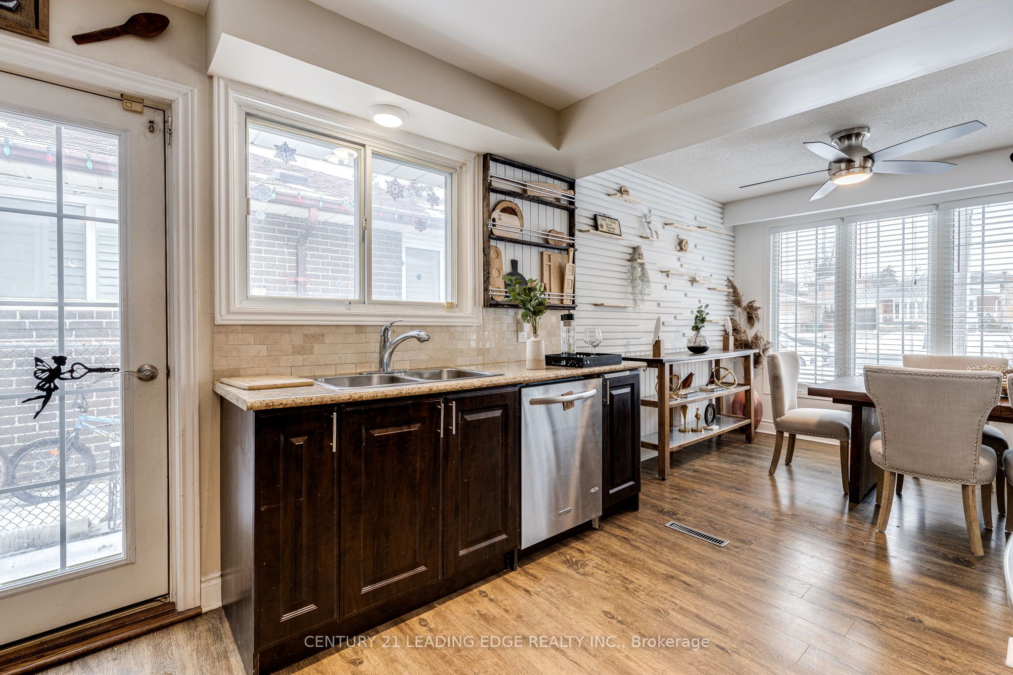 516 Scarborough Golfclub Road Property Photo 12