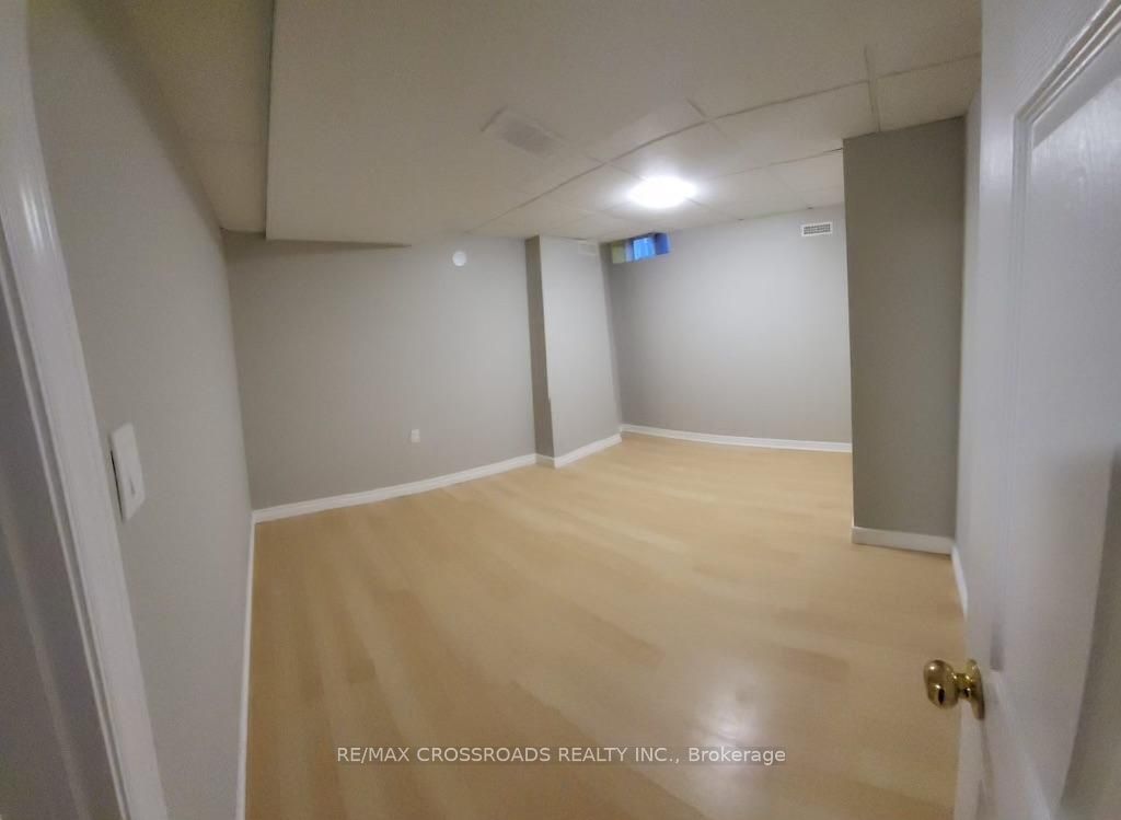 22 Goya Crescent Property Photo 11