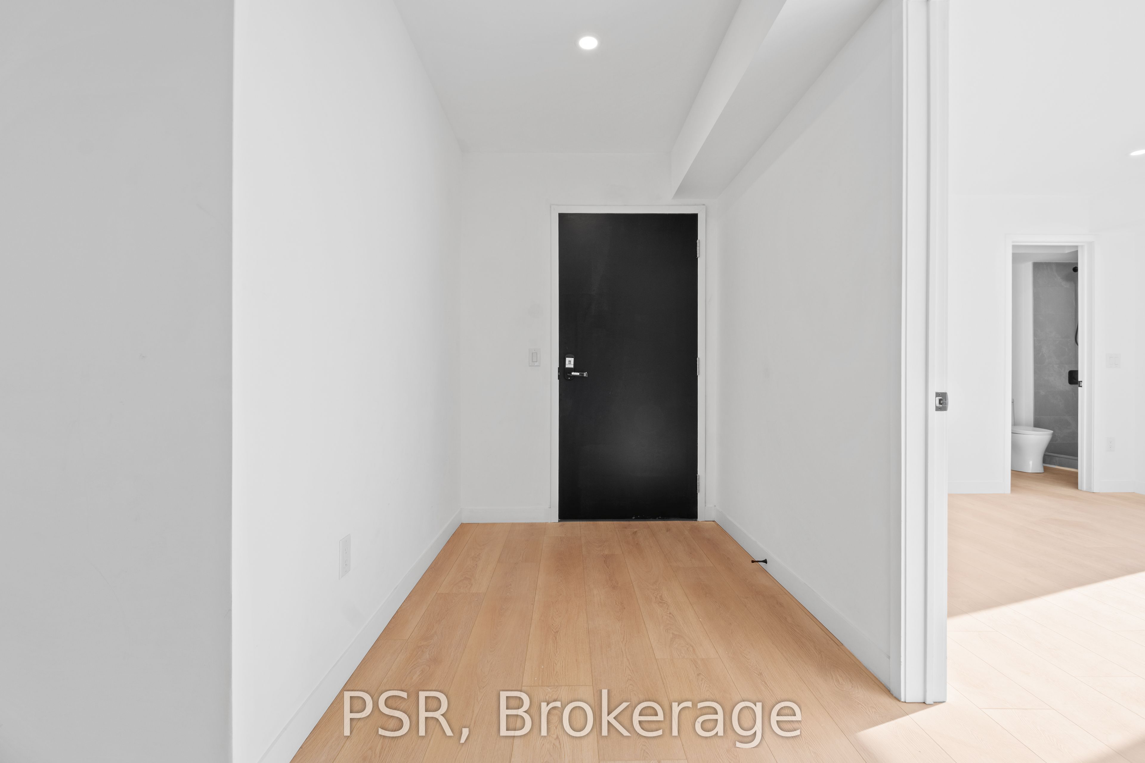 61 Orchard Park Drive 202 Property Photo 2