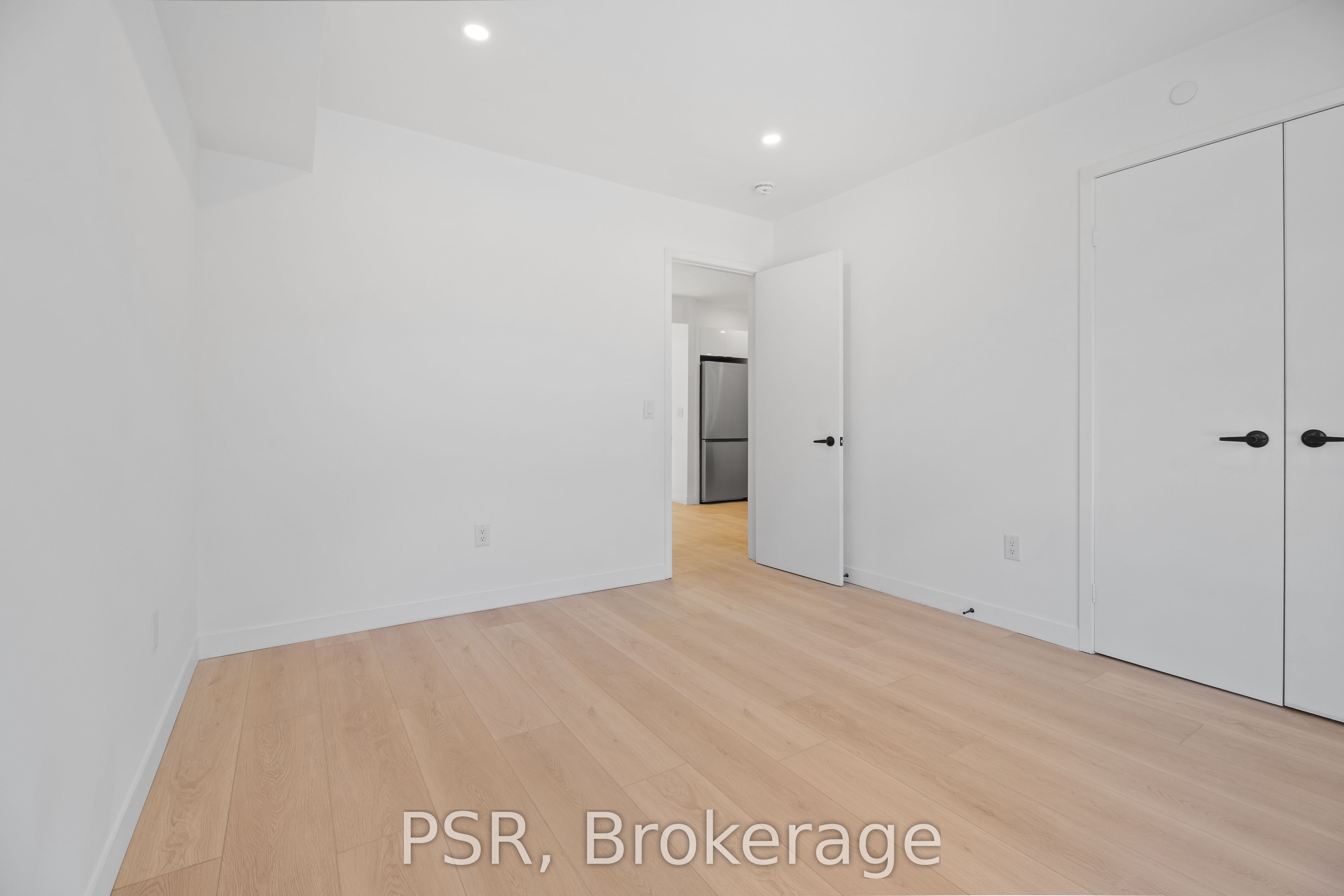 61 Orchard Park Drive 202 Property Photo 22