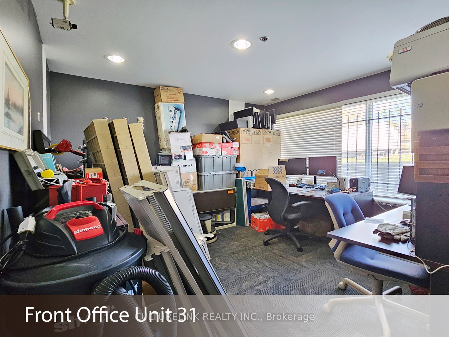 #31 & 32 - 501 Passmore Avenue Property Photo 16