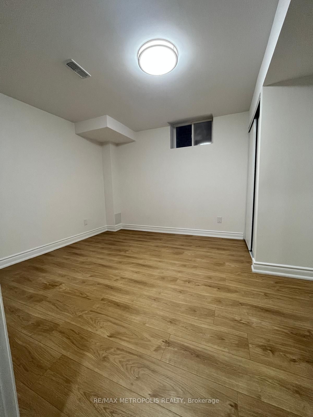 2489 Bridle Road Bsmt Property Photo 8