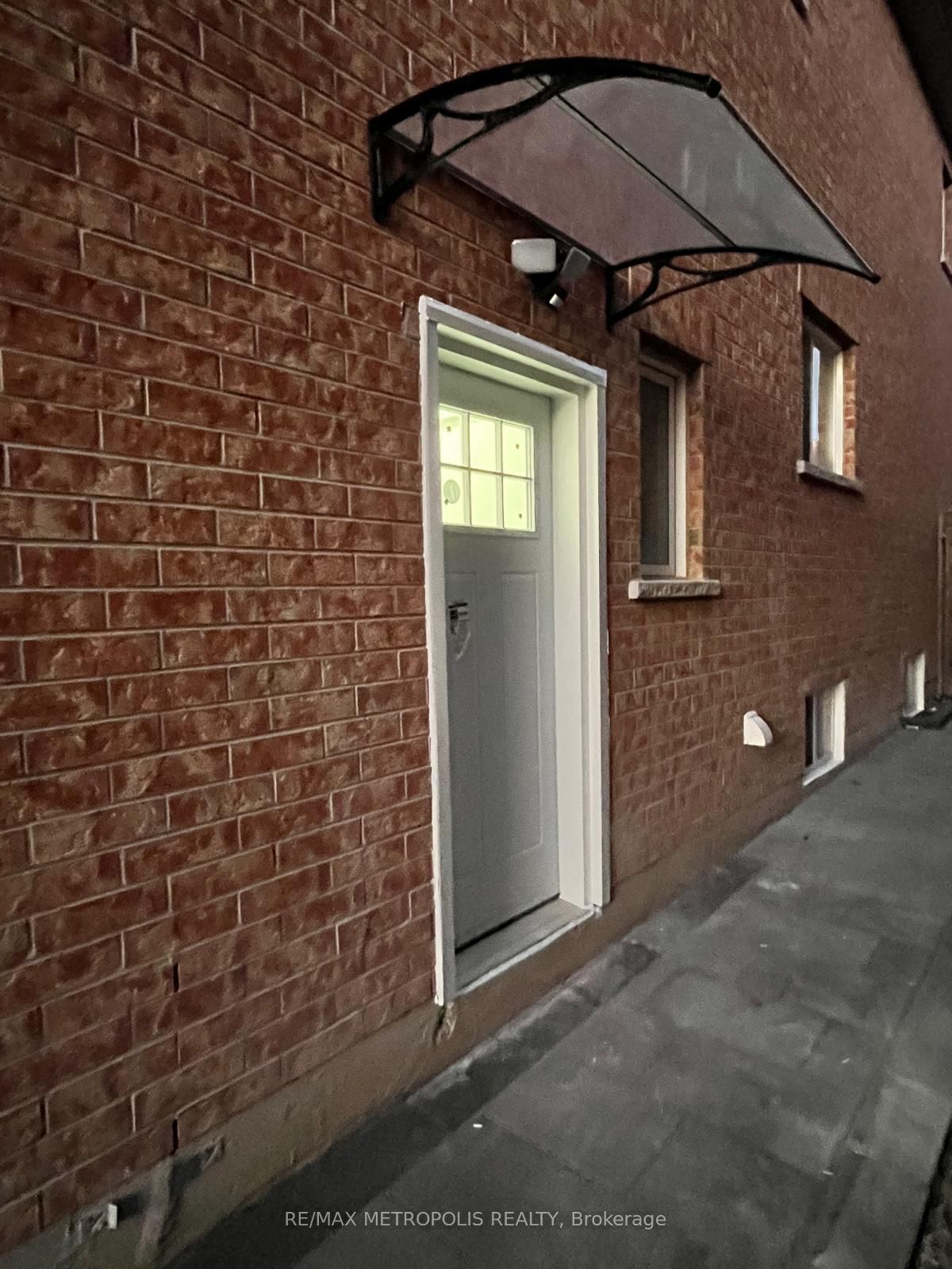 2489 Bridle Road Bsmt Property Photo 13