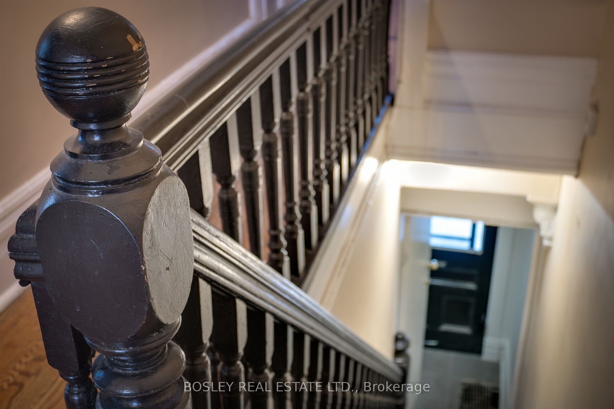 133 Carlaw Avenue Property Photo 2