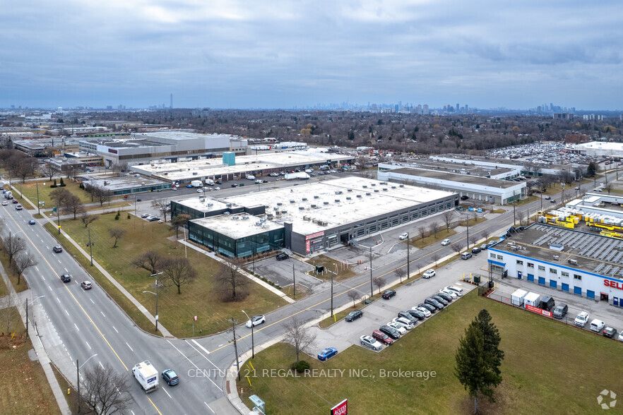 #203 - 1550 Birchmount Road Property Photo 2