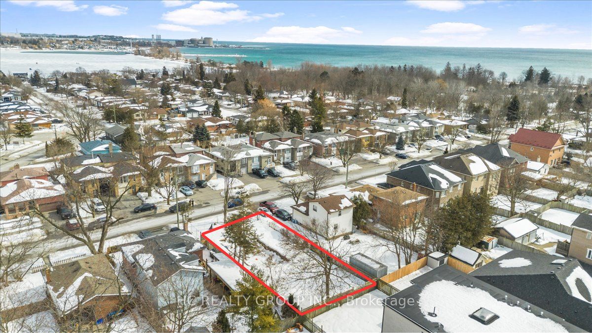 692 West Shore Boulevard Property Photo