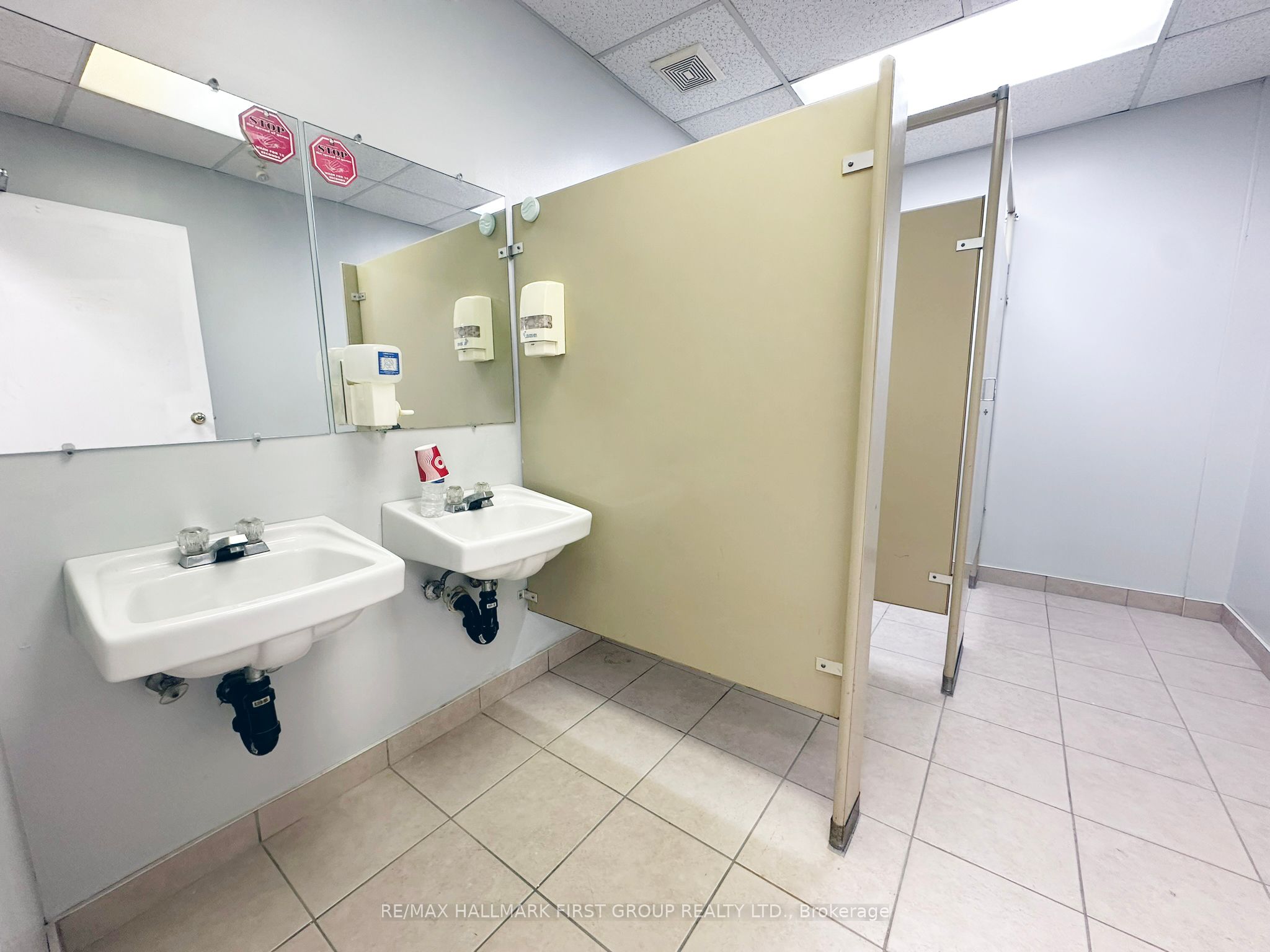 #1&3 - 126 Commercial Avenue Property Photo 9