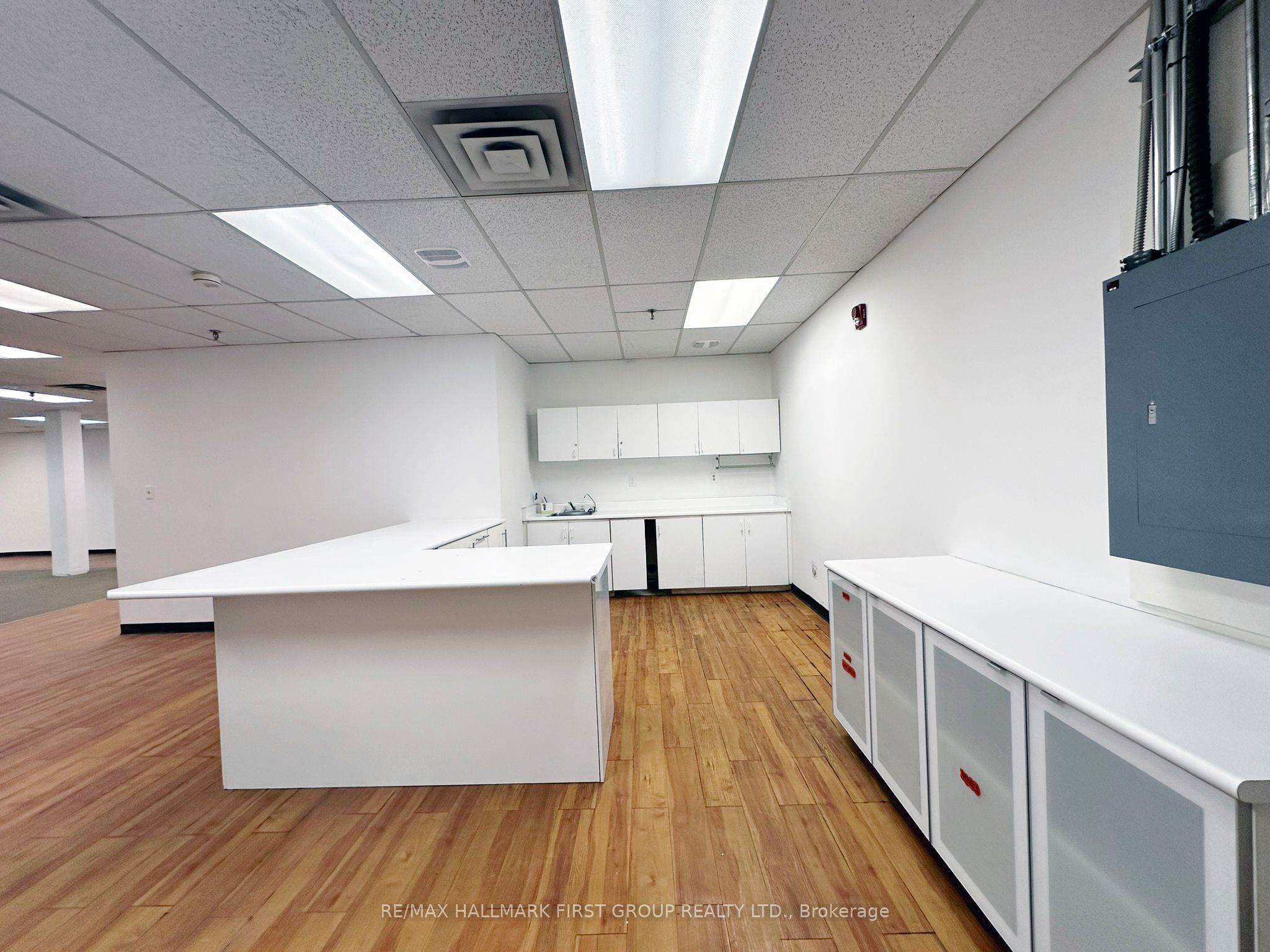 #1&3 - 126 Commercial Avenue Property Photo 14