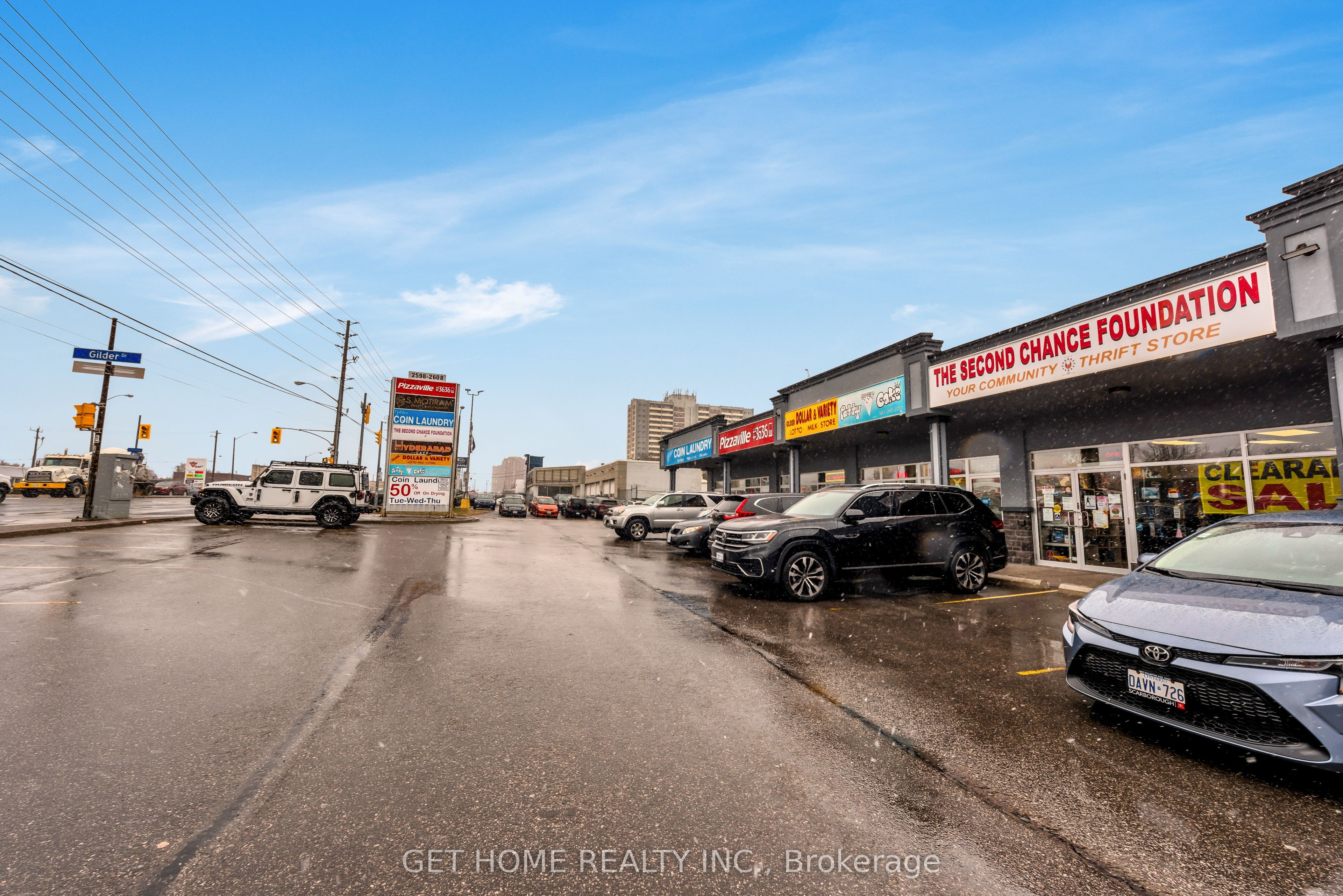 2606 Eglinton Avenue Property Photo 20