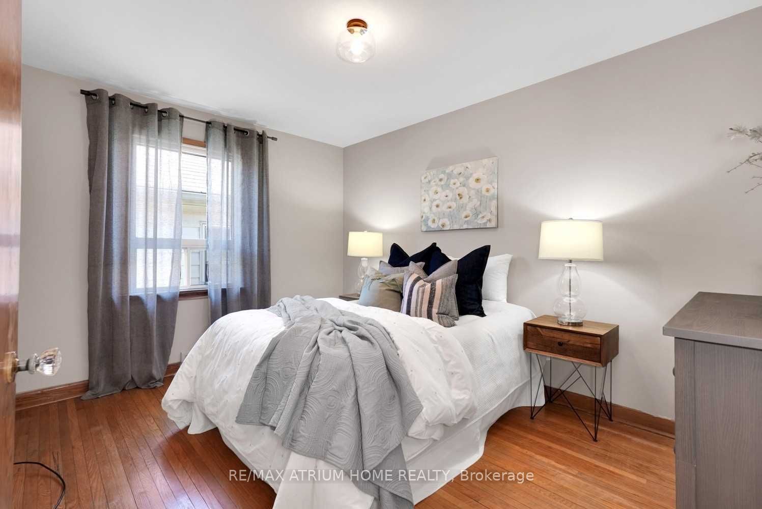 213 Conant Street Property Photo 4