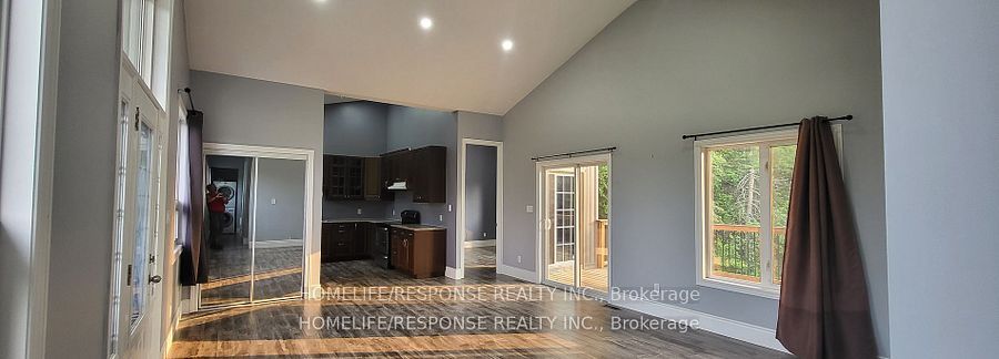 32 Tannenweg Property Photo 3