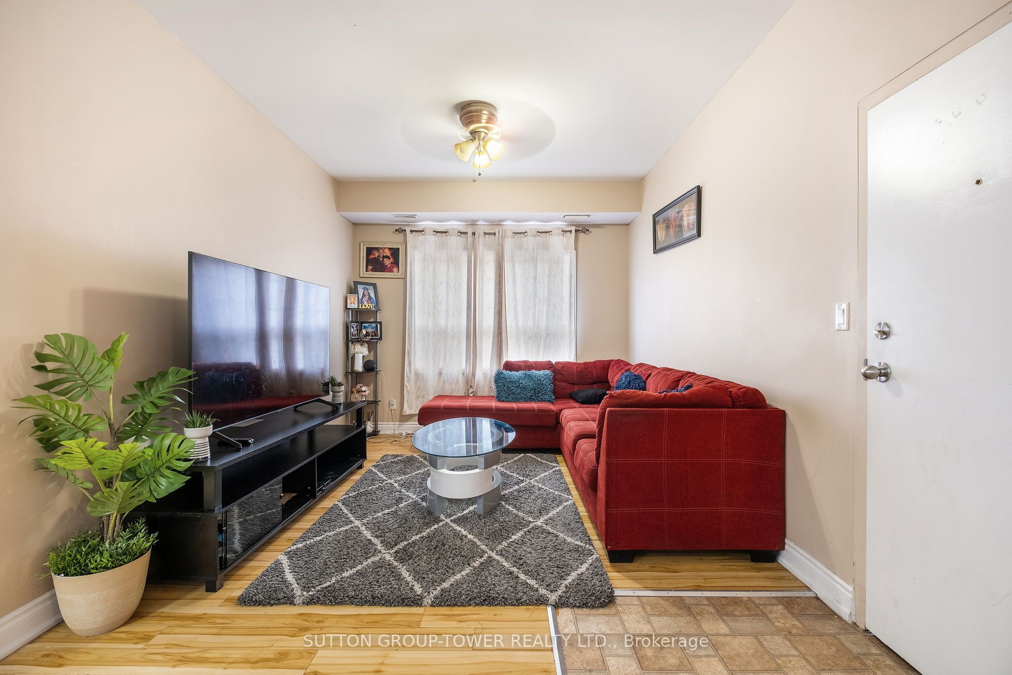 750 Albert Street Property Photo 7