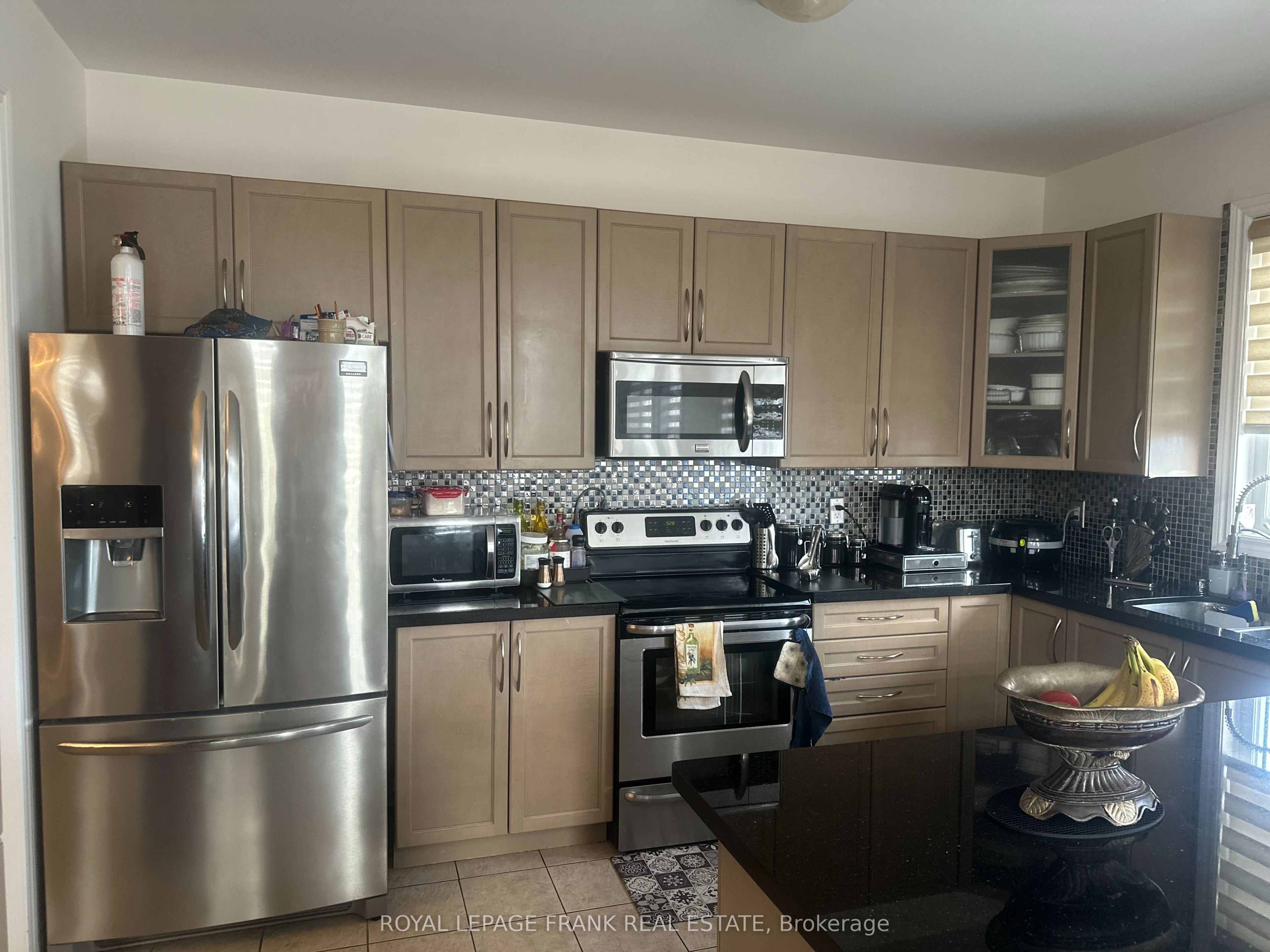 130 Sumersford Drive Main & Upper Property Photo 6