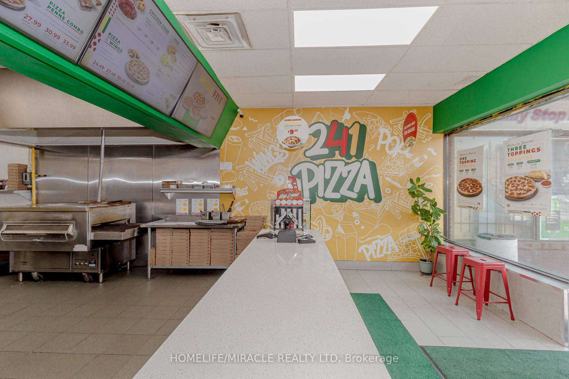 ##1 - 2372 Eglinton Avenue Property Photo 9