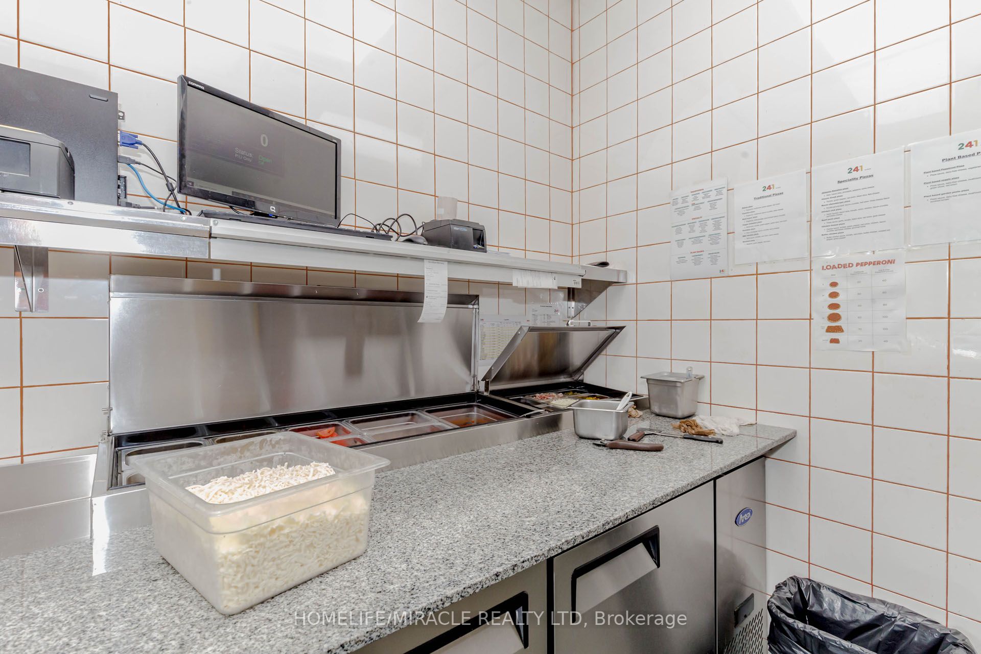##1 - 2372 Eglinton Avenue Property Photo 18
