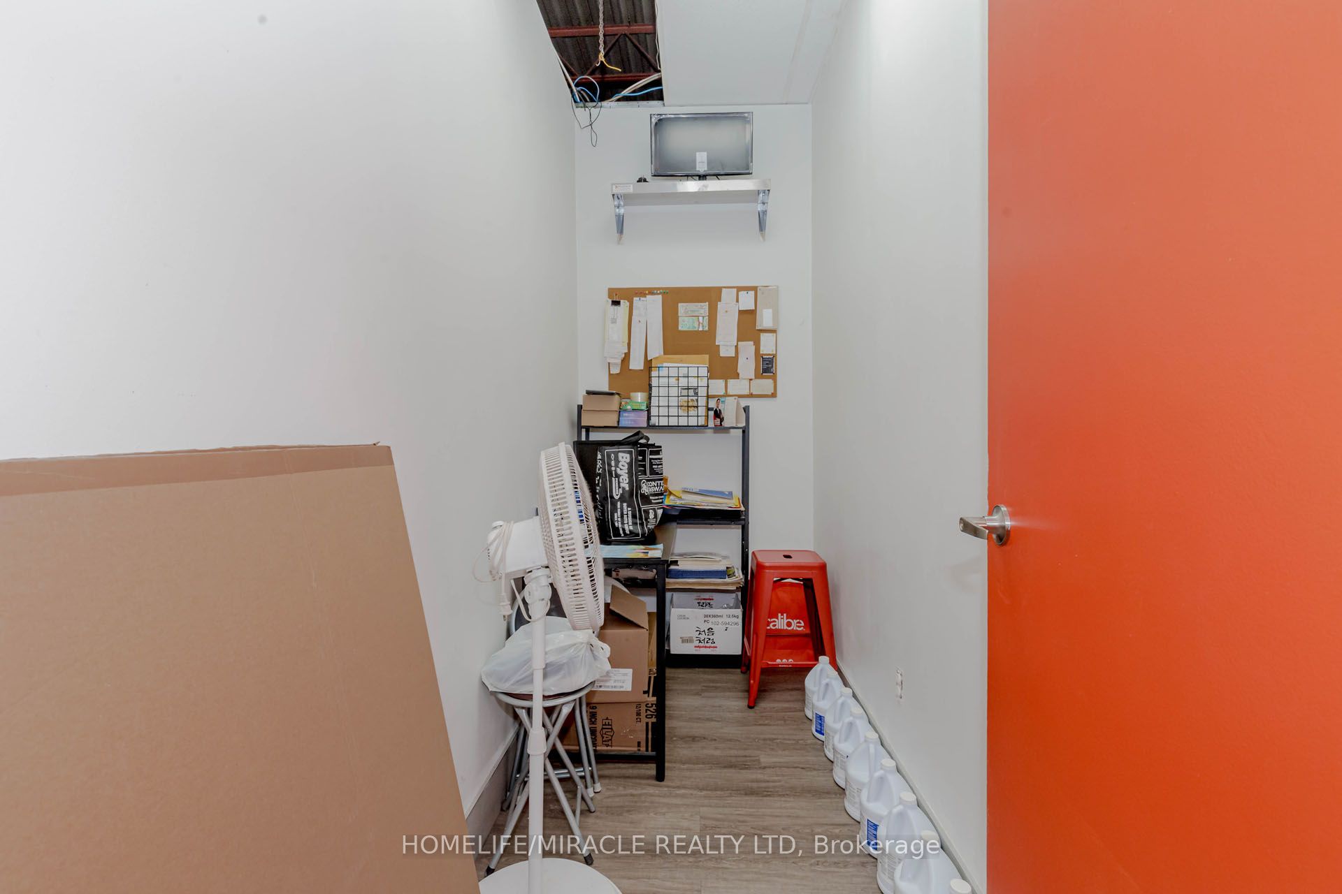 ##1 - 2372 Eglinton Avenue Property Photo 24