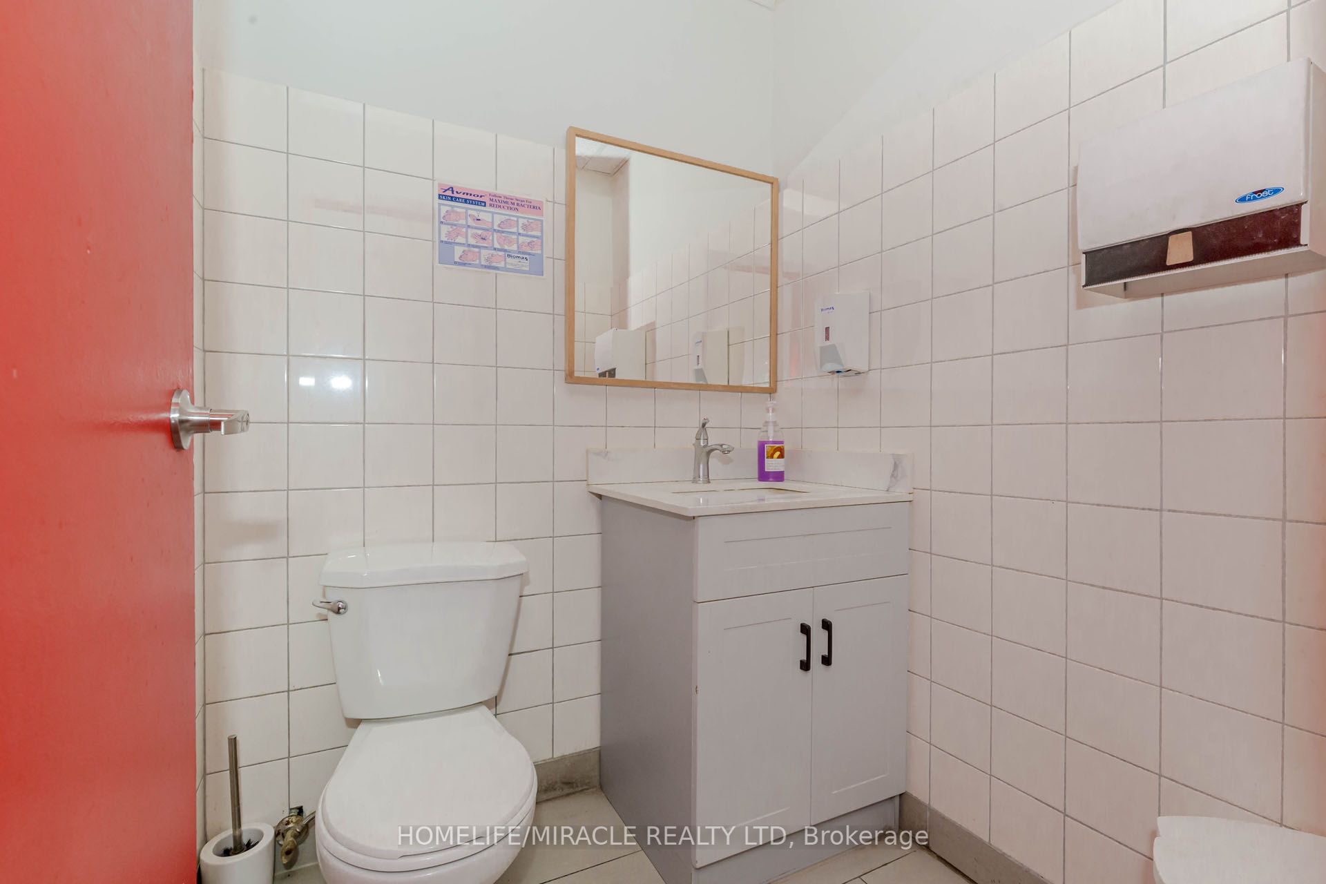 ##1 - 2372 Eglinton Avenue Property Photo 32
