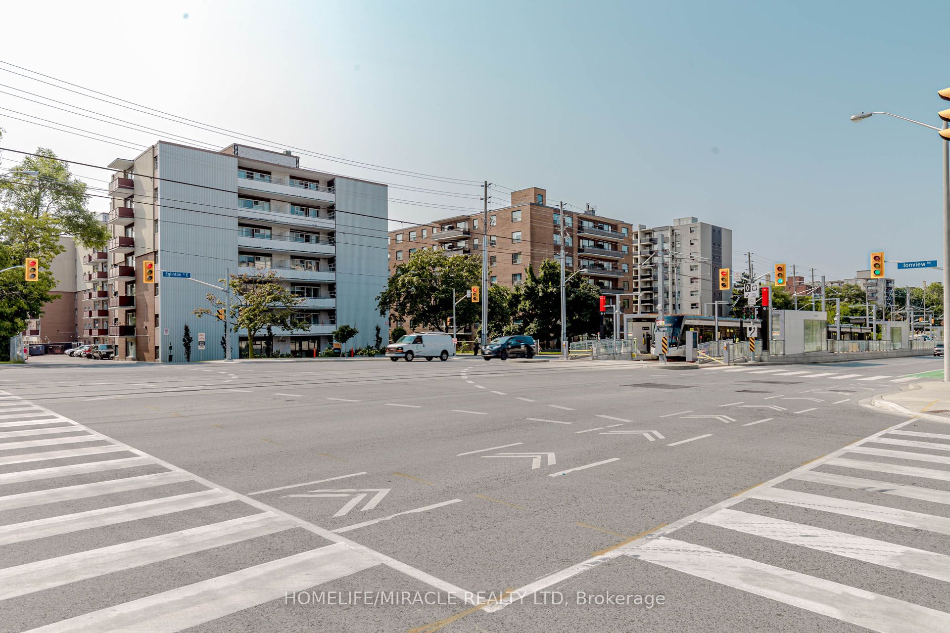 ##1 - 2372 Eglinton Avenue Property Photo 33