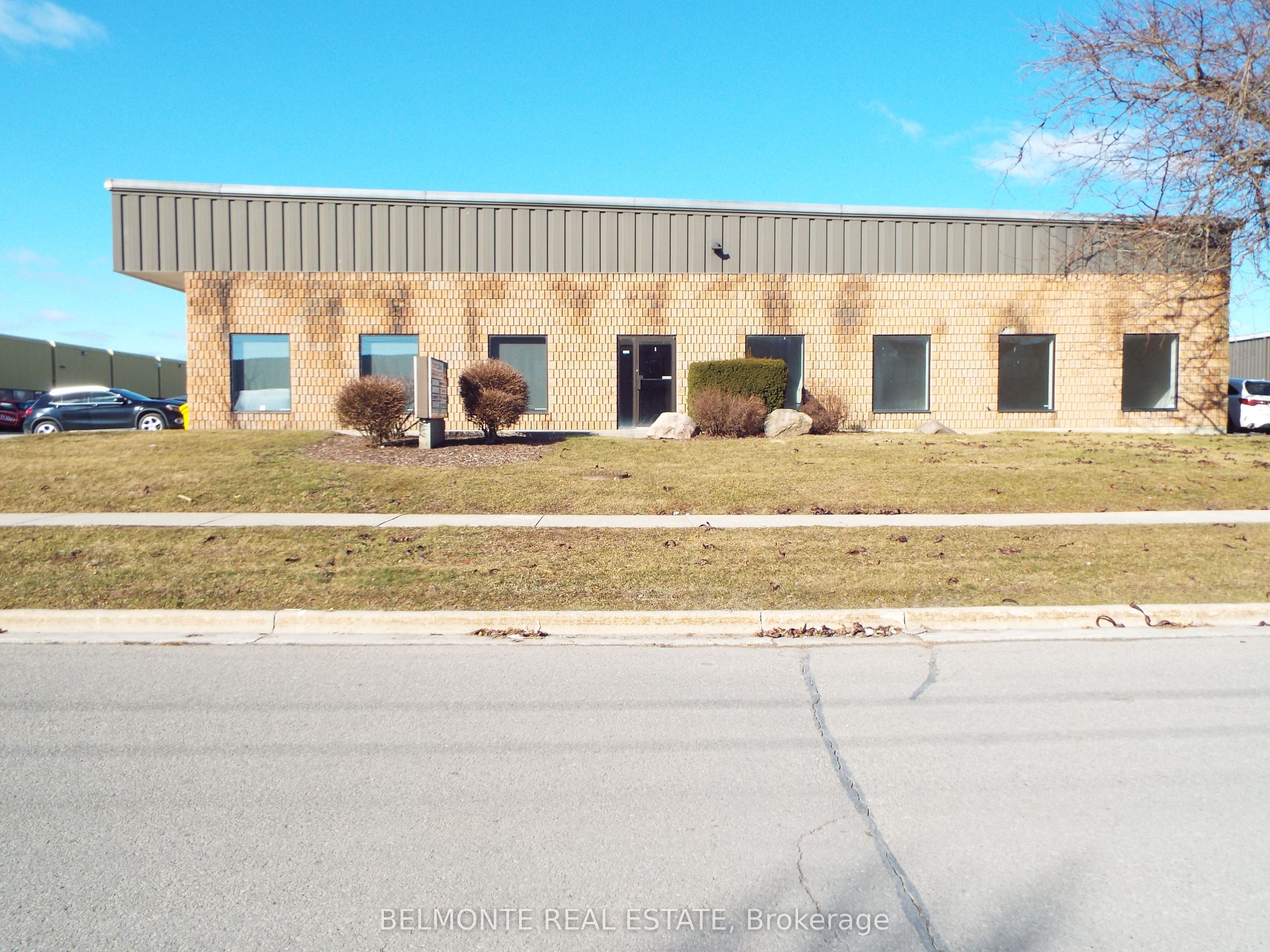 #7 - 1260 Terwillegar Avenue Property Photo 1