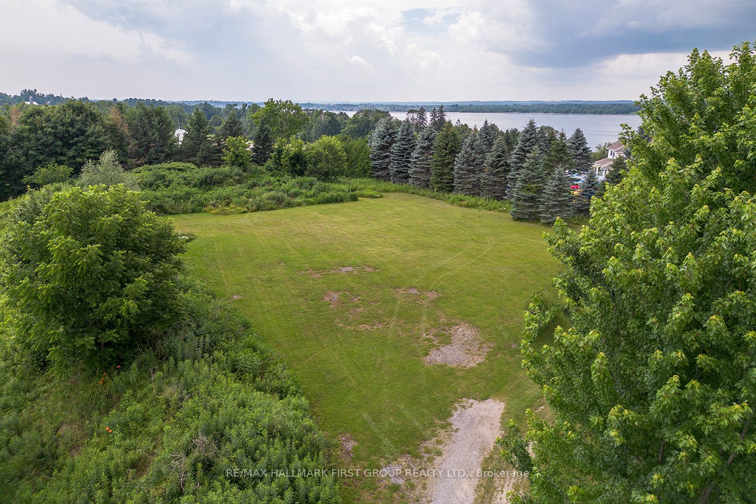 17300 Island Road Property Photo 1