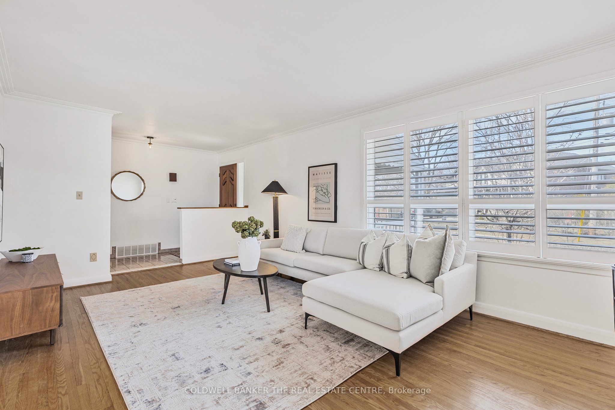 2 Ghent Court Property Photo 3