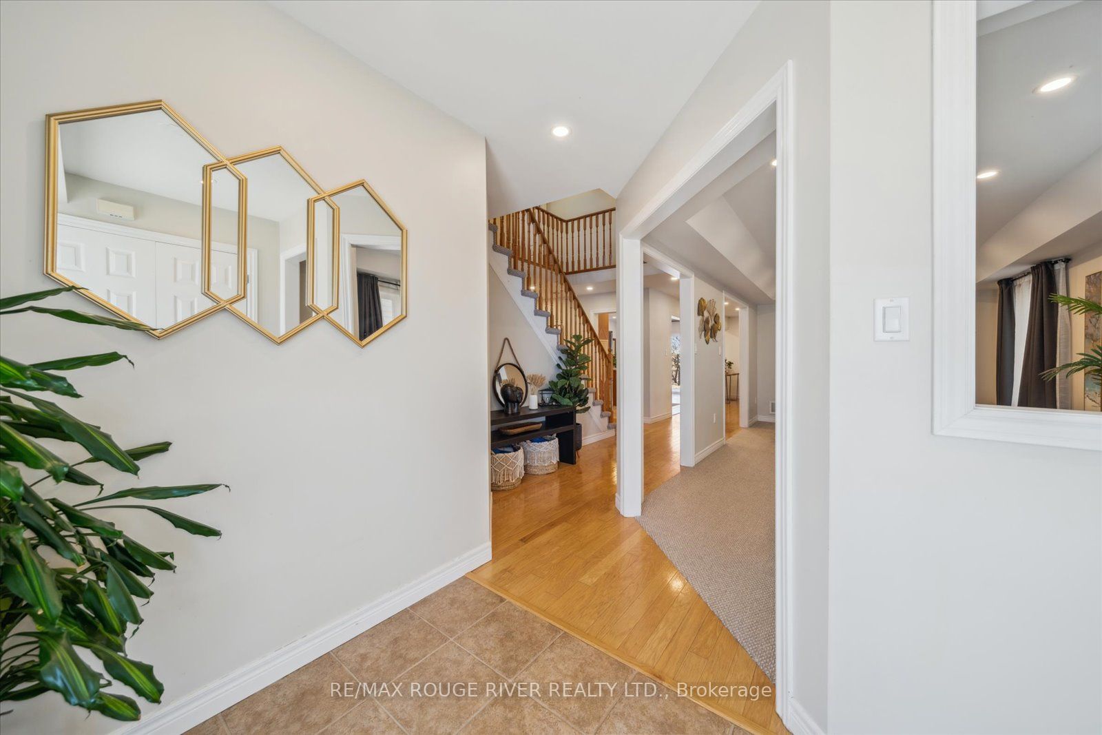 625 Autumnwood Trl Property Photo 6