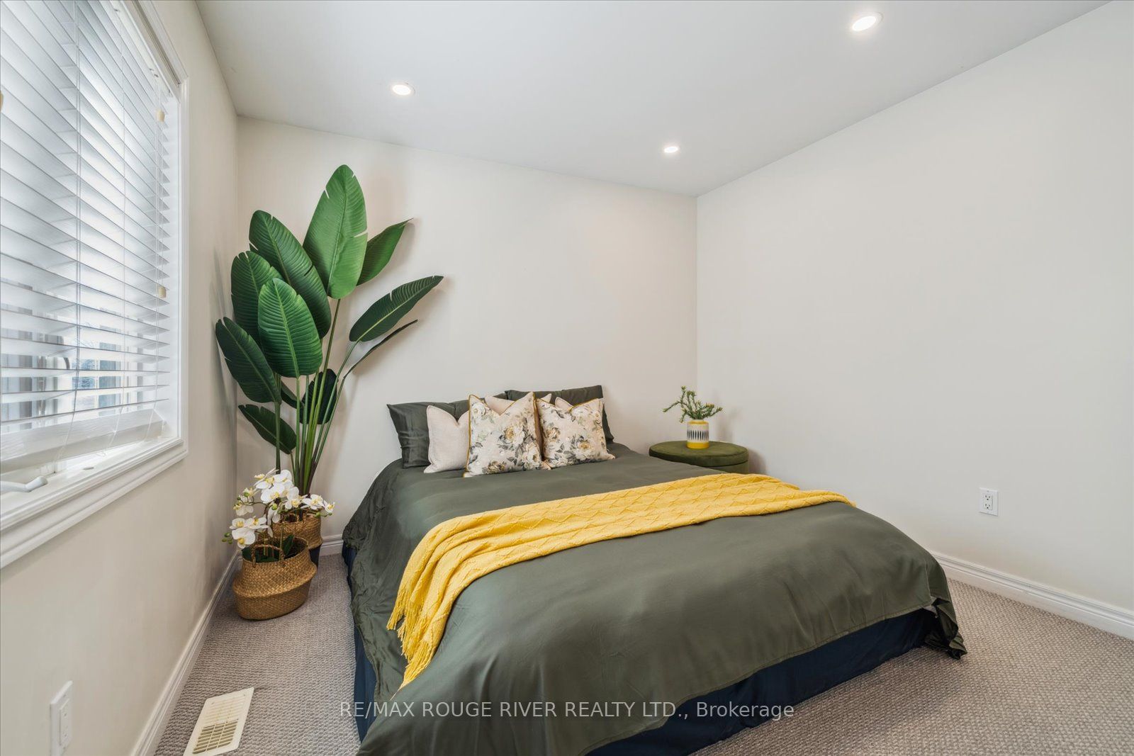 625 Autumnwood Trl Property Photo 27