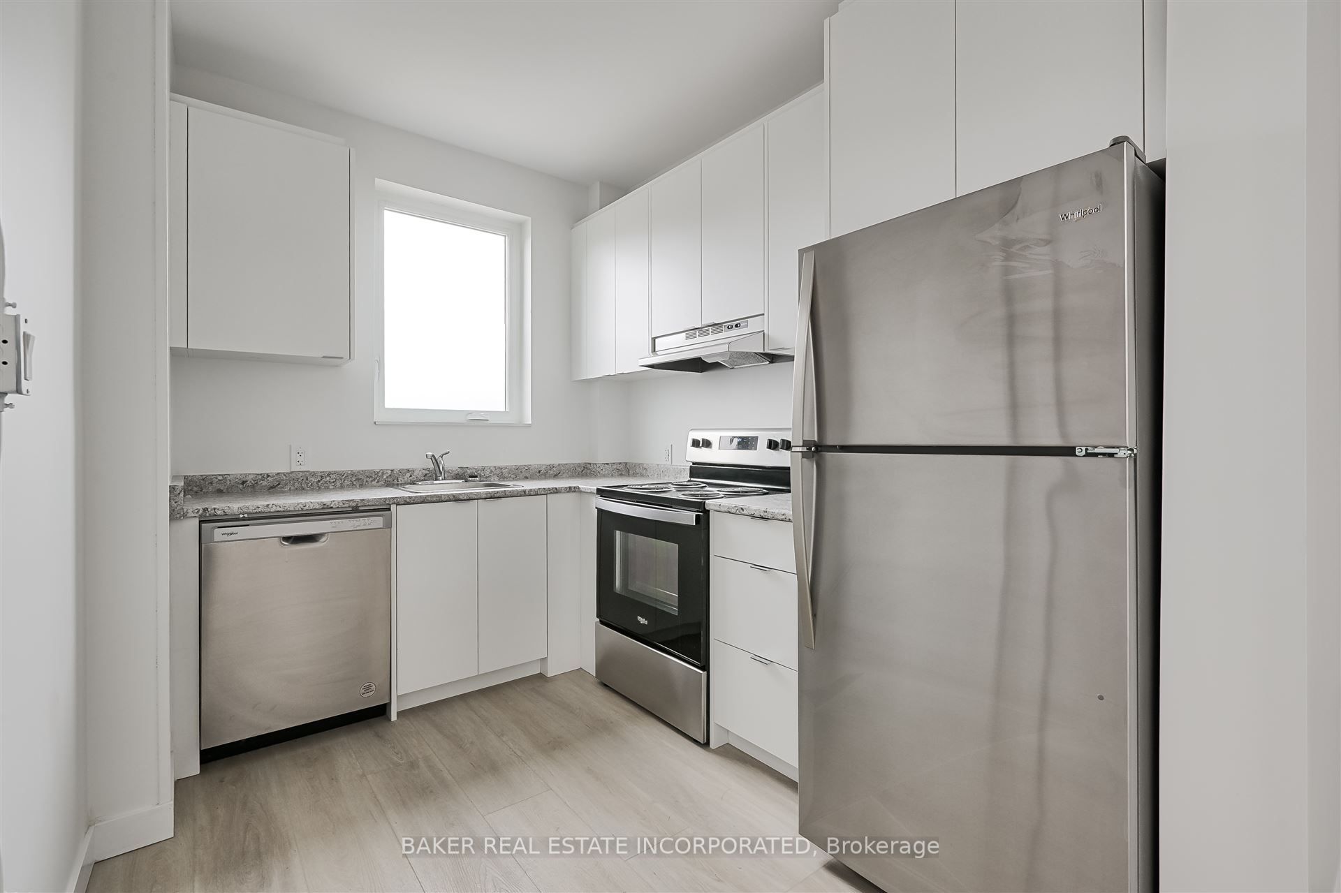 922 Queen Street E 1 Property Photo 7