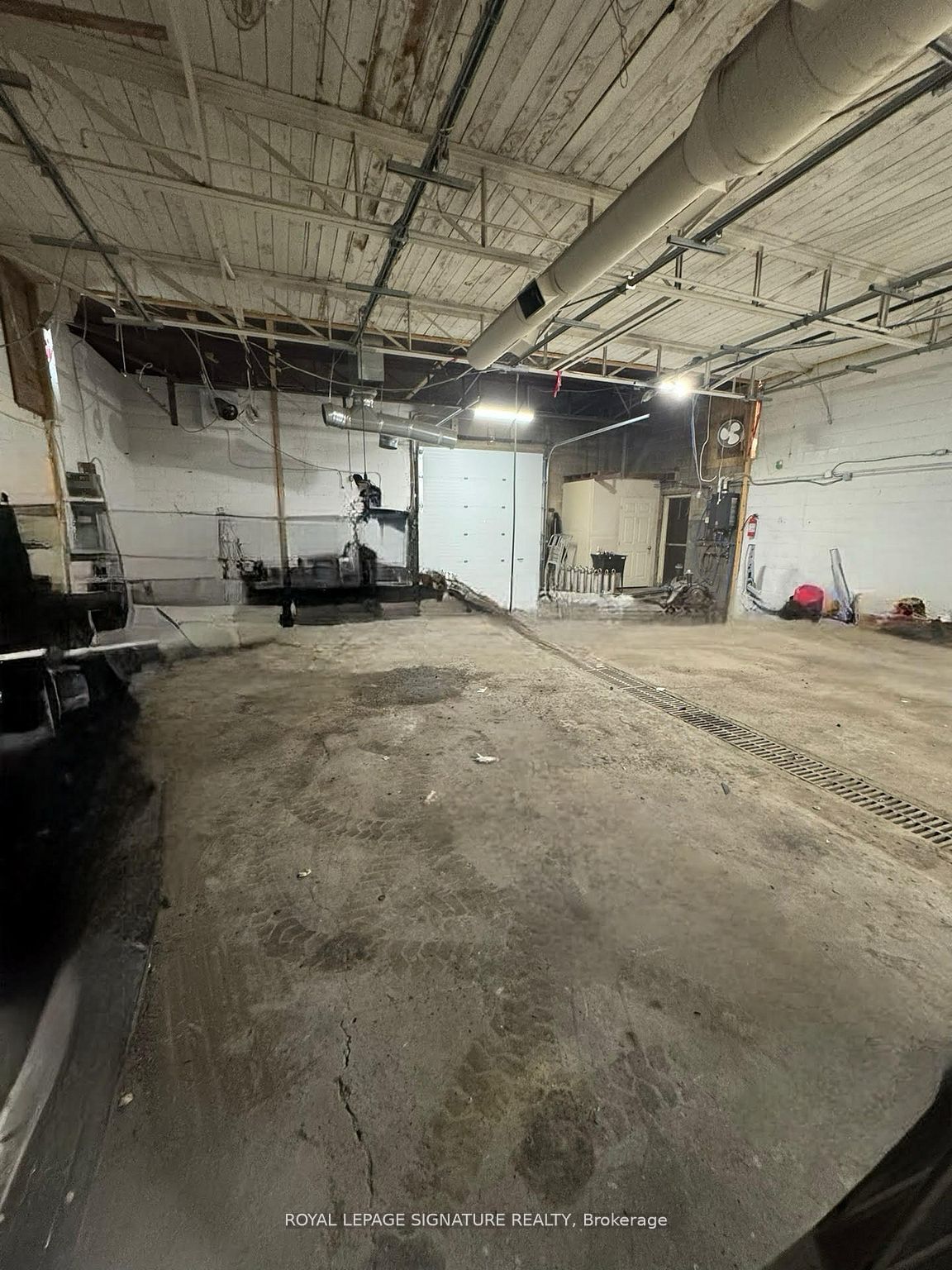 #c - 37 Minford Avenue Property Photo 4
