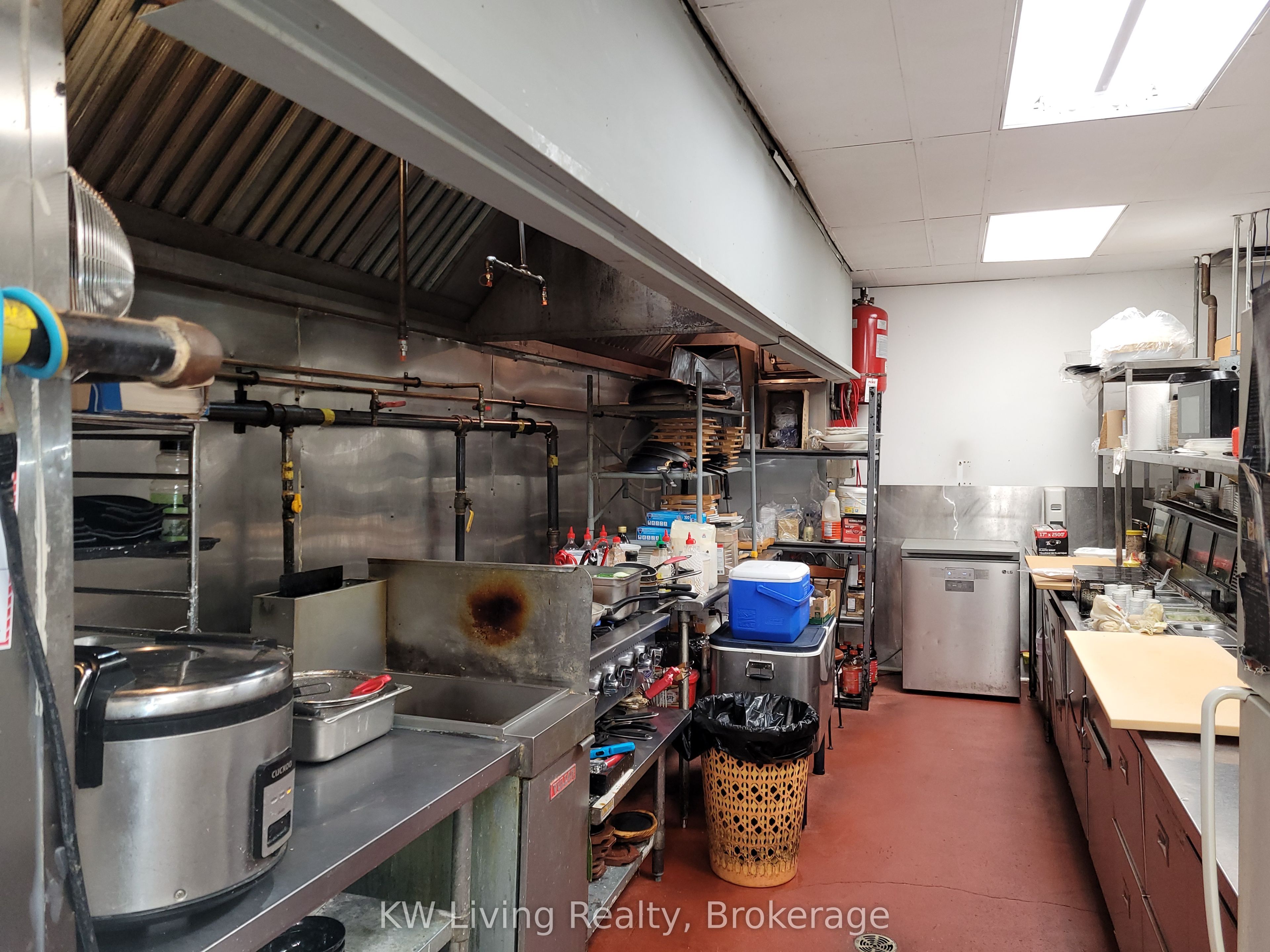 #101 - 348 Broadview Avenue Property Photo 3