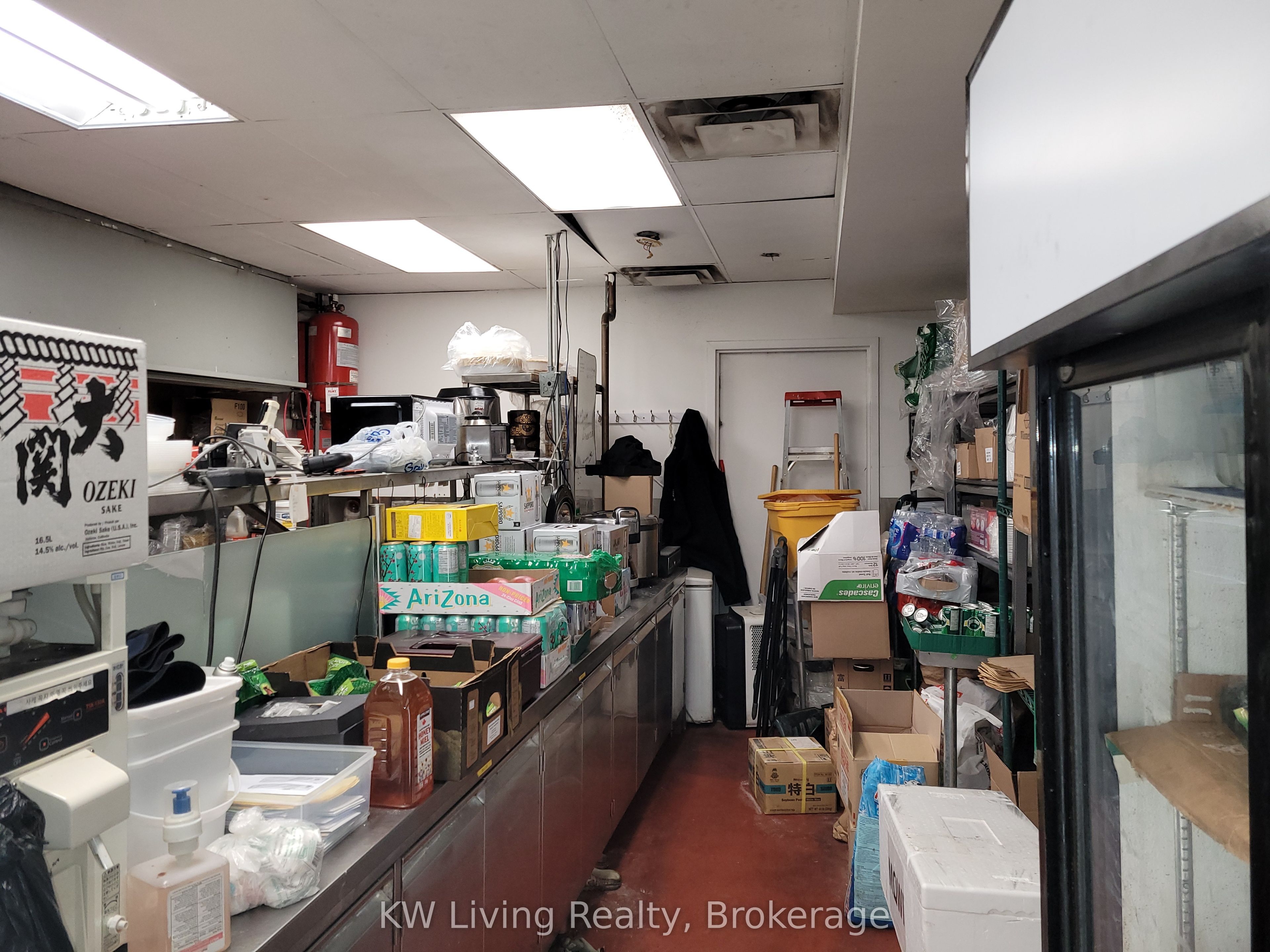 #101 - 348 Broadview Avenue Property Photo 5