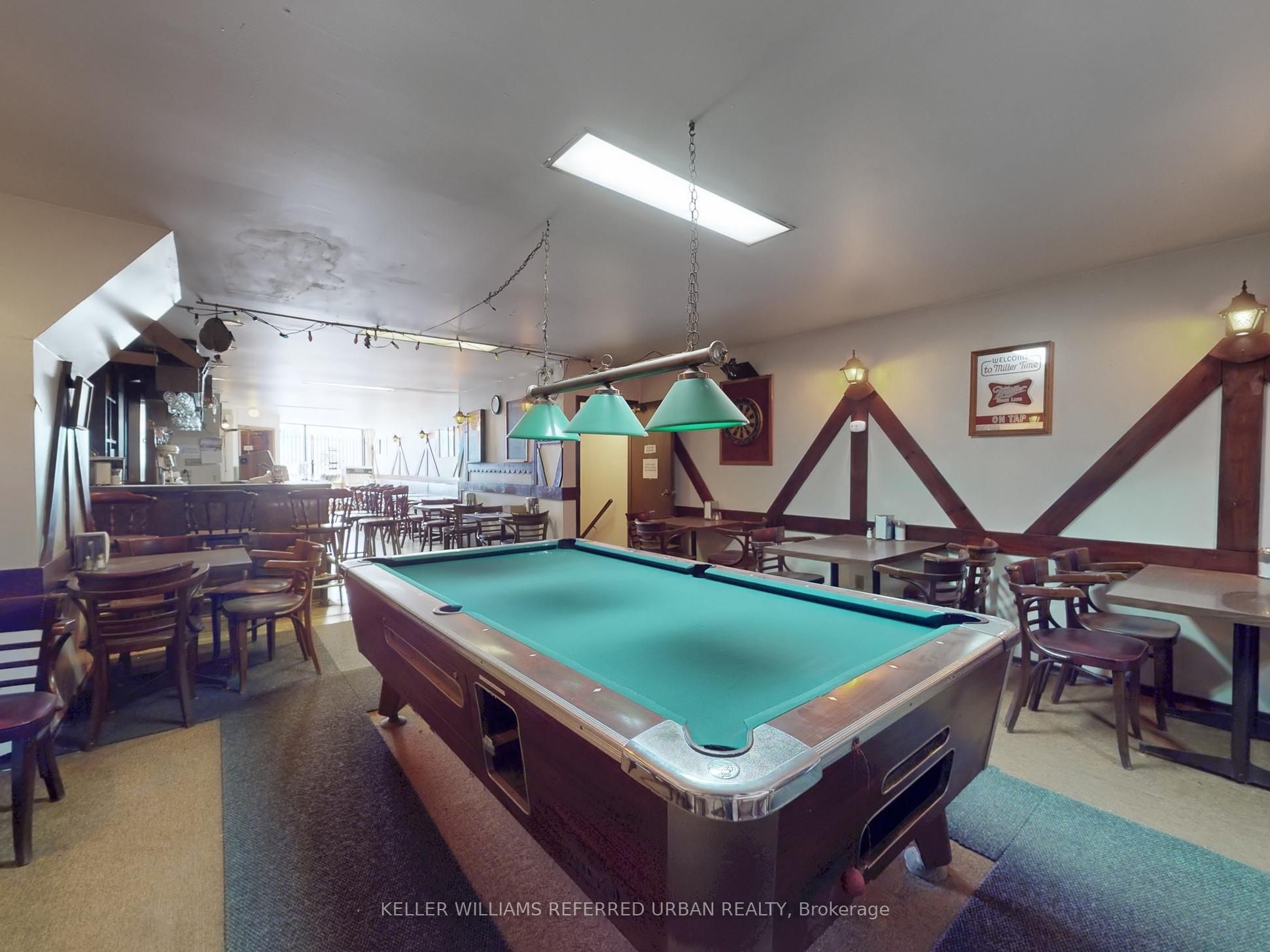 1402 Kingston Road Property Photo 10
