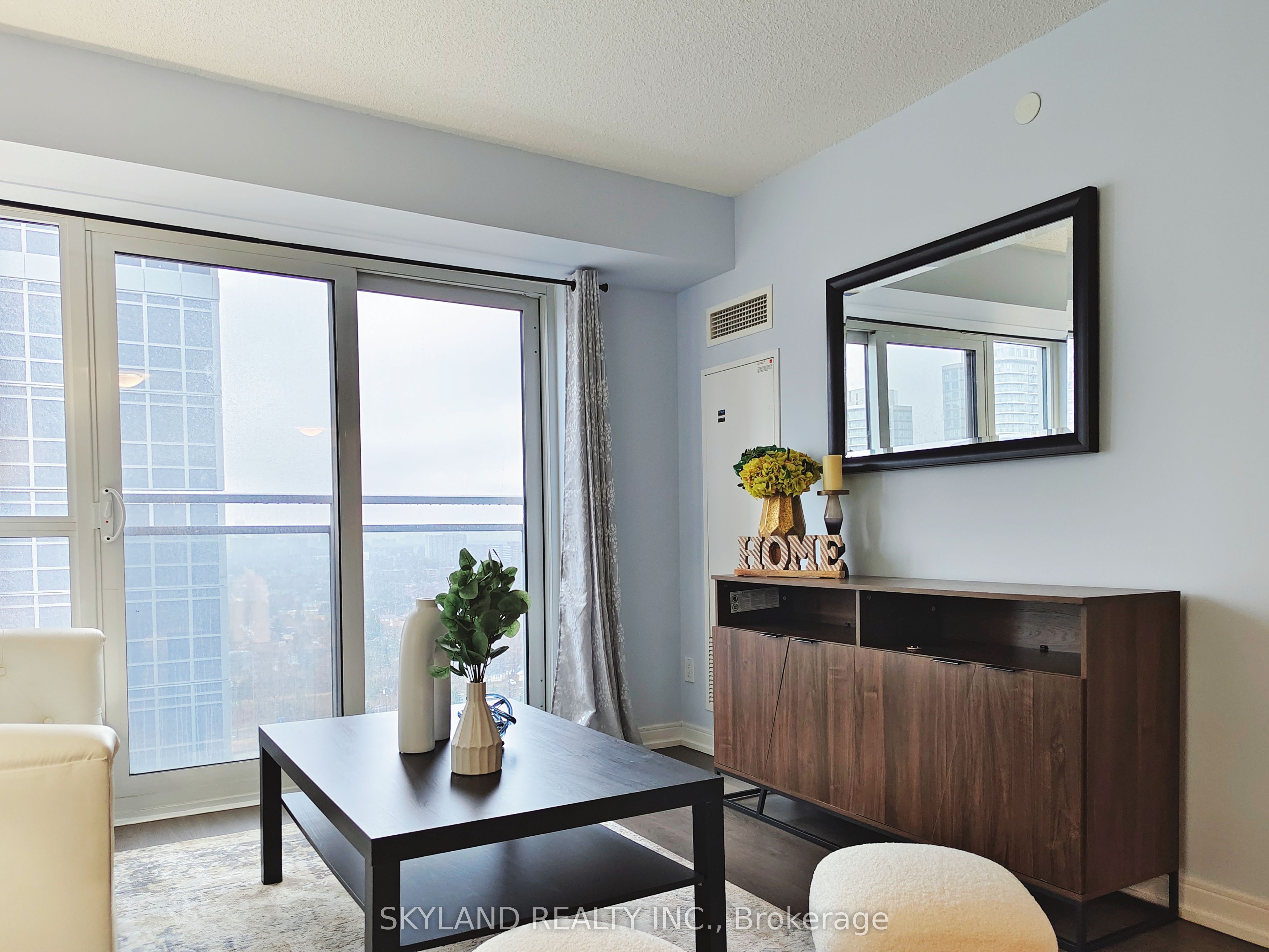 #2204 - 255 Village Green Square Property Photo 22