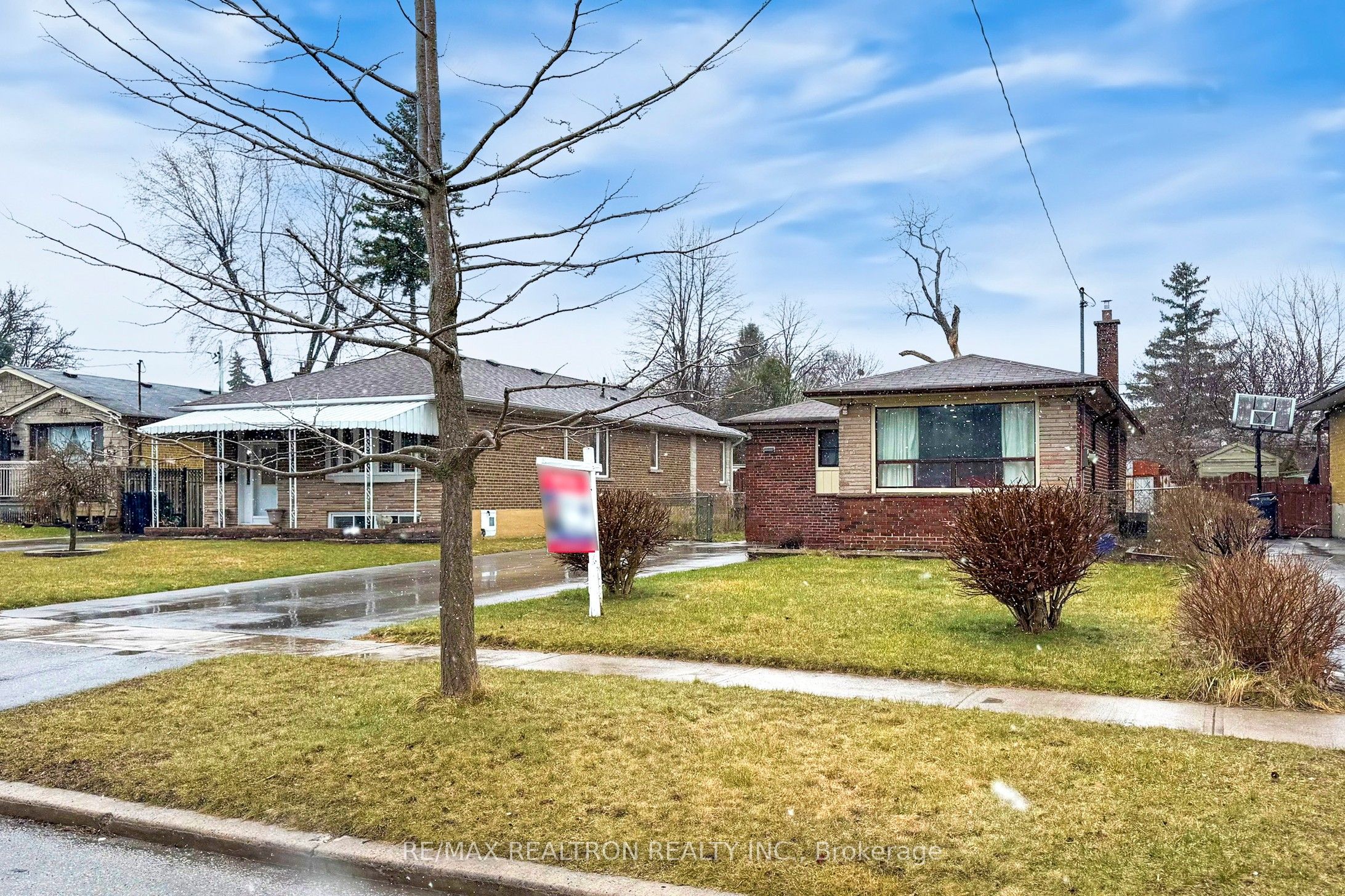 43 Graylee Avenue Property Photo 3