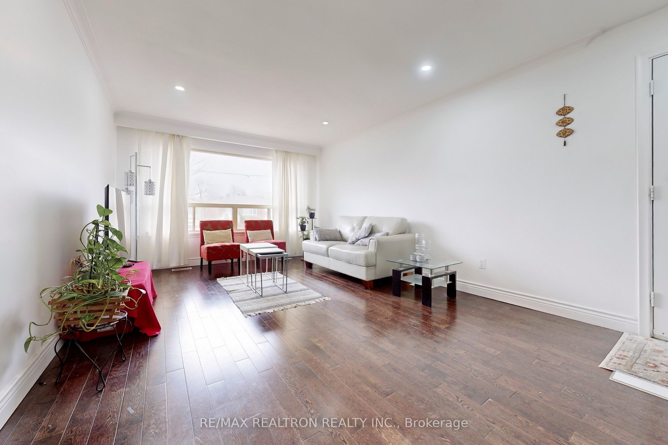 43 Graylee Avenue Property Photo 6