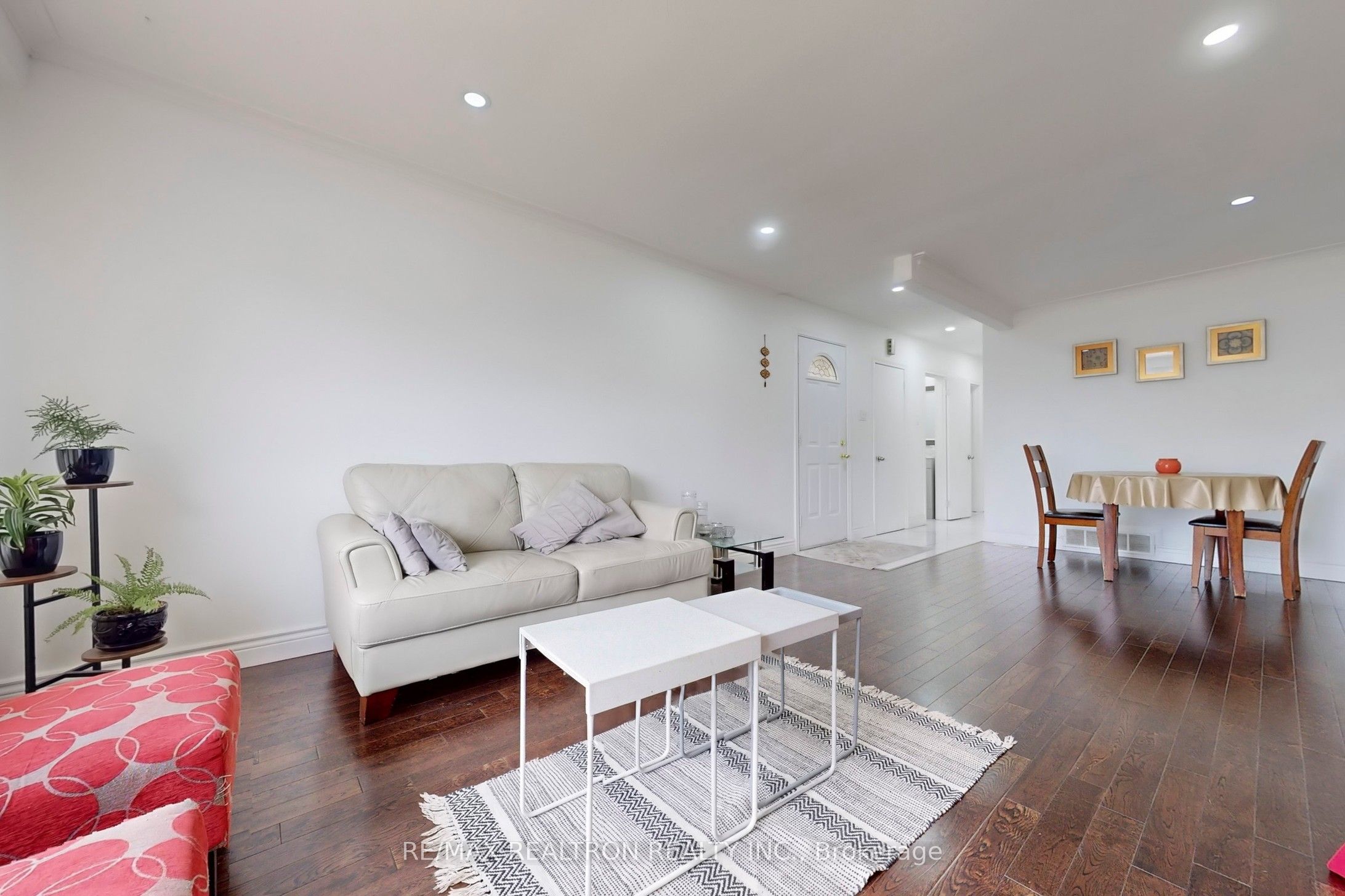 43 Graylee Avenue Property Photo 11