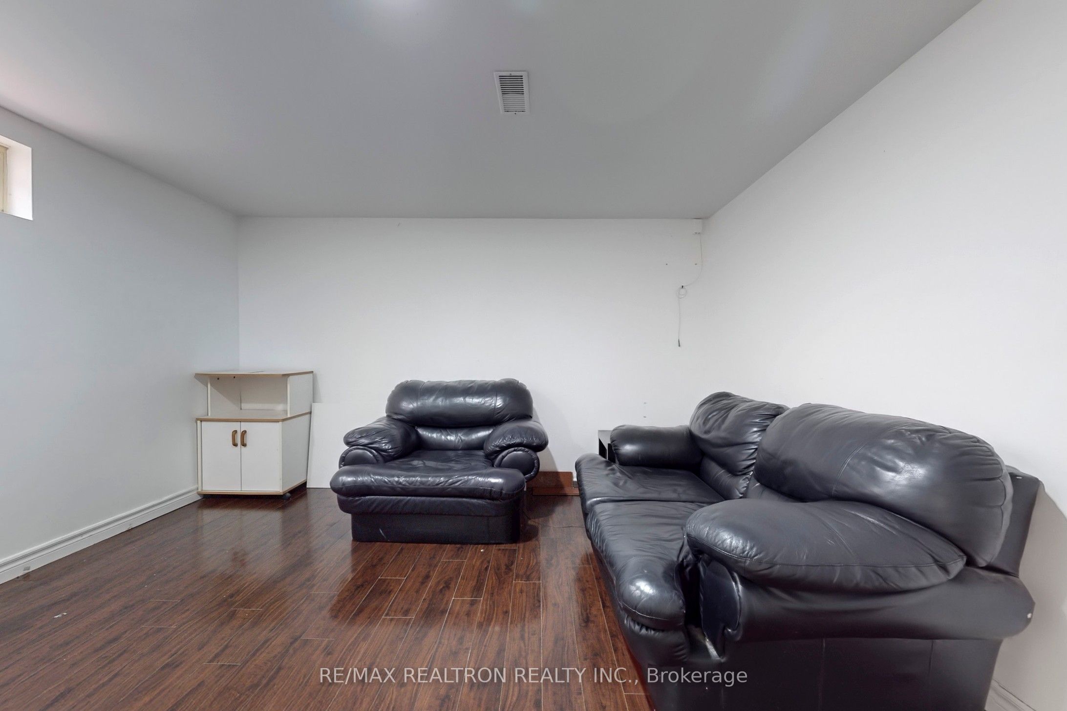 43 Graylee Avenue Property Photo 33