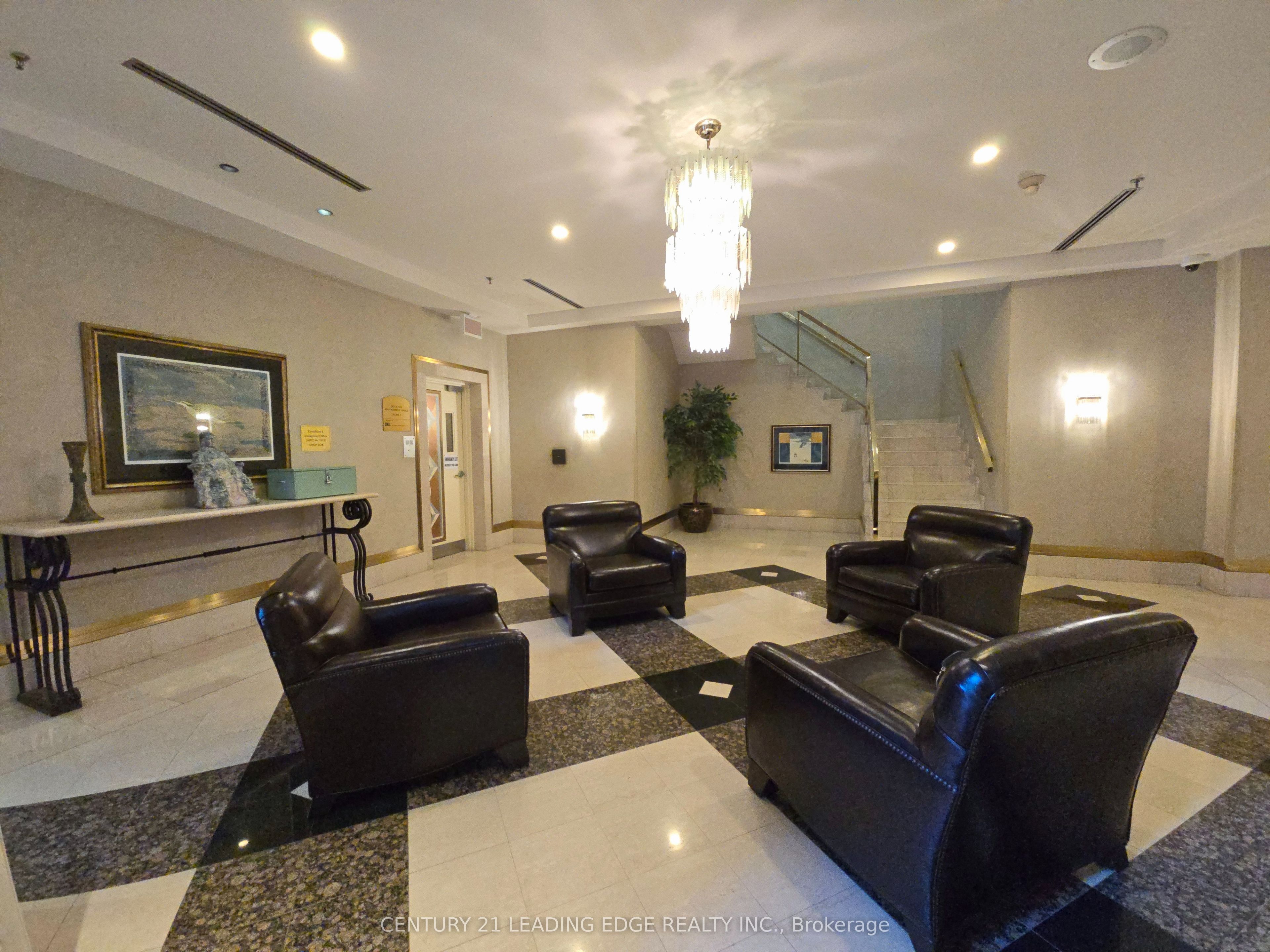 88 Corporate Drive 1107 Property Photo 4
