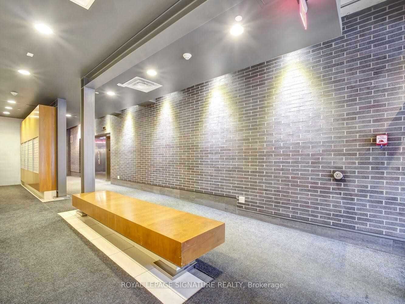 #107 - 321 Carlaw Avenue Property Photo 3