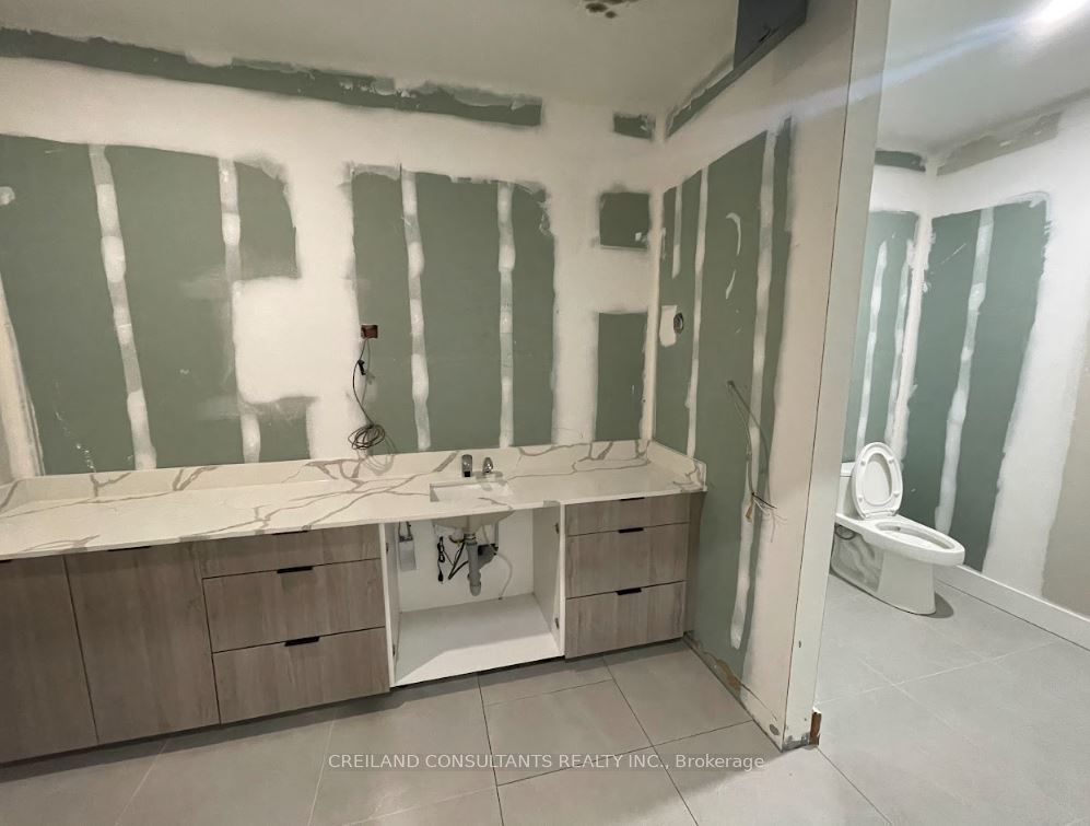 #1 - 1221 Markham Road Property Photo 12