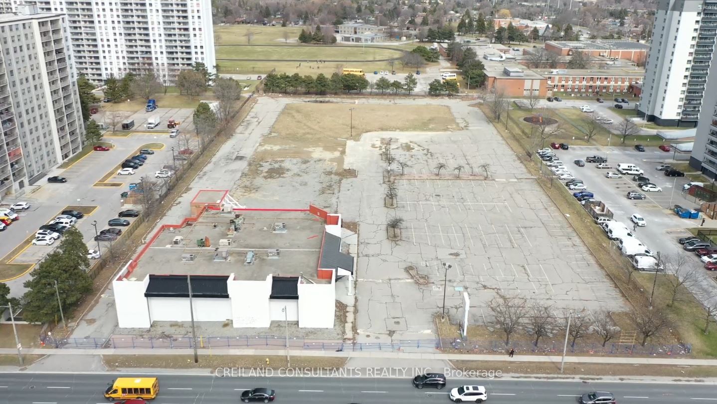 #3 - 1221 Markham Road Property Photo 1
