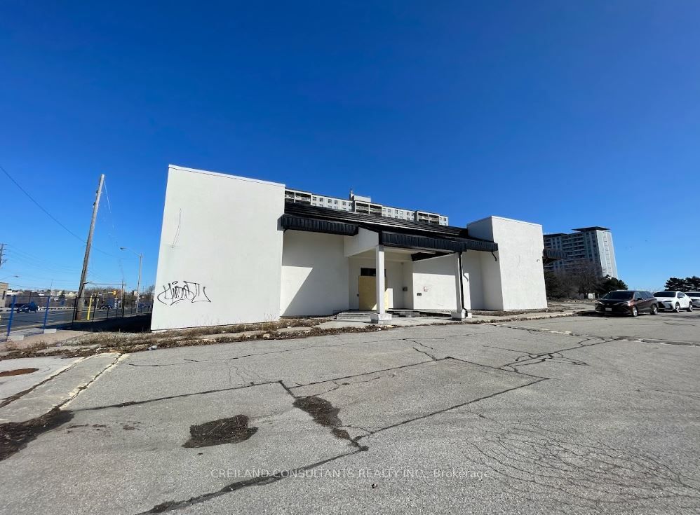 #3 - 1221 Markham Road Property Photo 4