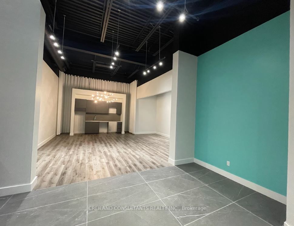 #3 - 1221 Markham Road Property Photo 7